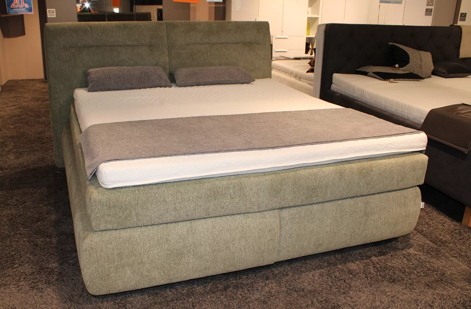 Boxspringbett SUPREME COMFORT Stoff grün