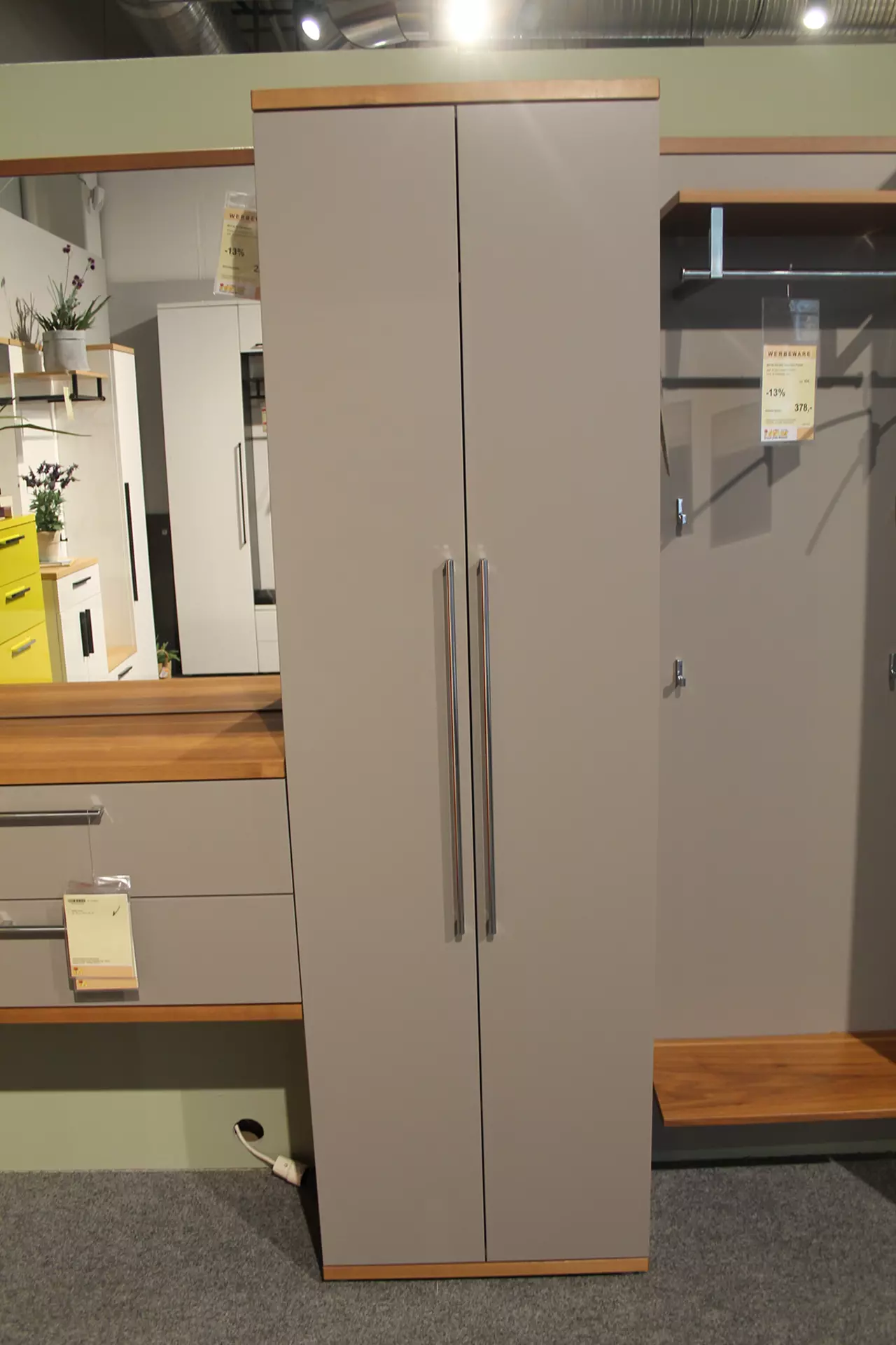 INITUS Garderobe Wittenbreder 