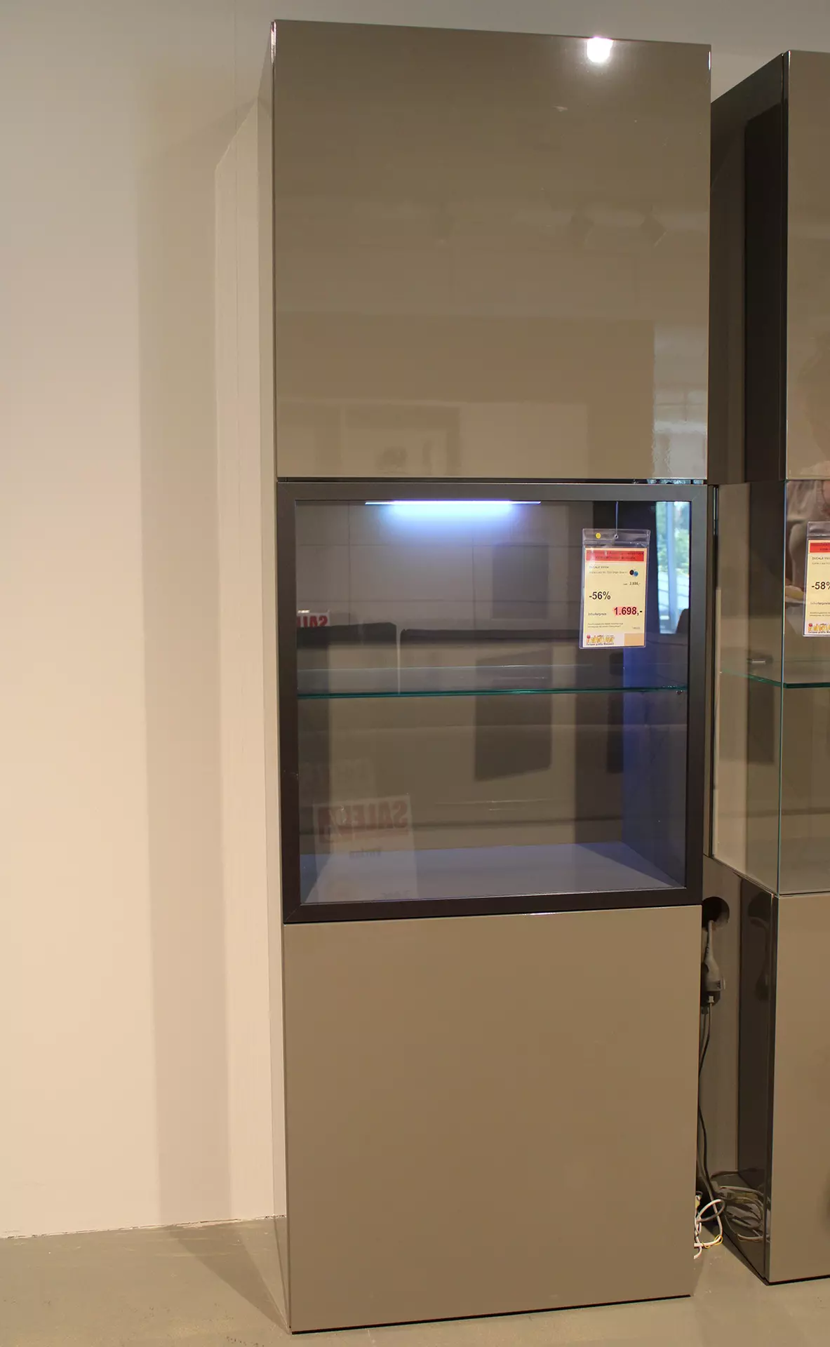 Vitrine DUCALE Lack Steingrau