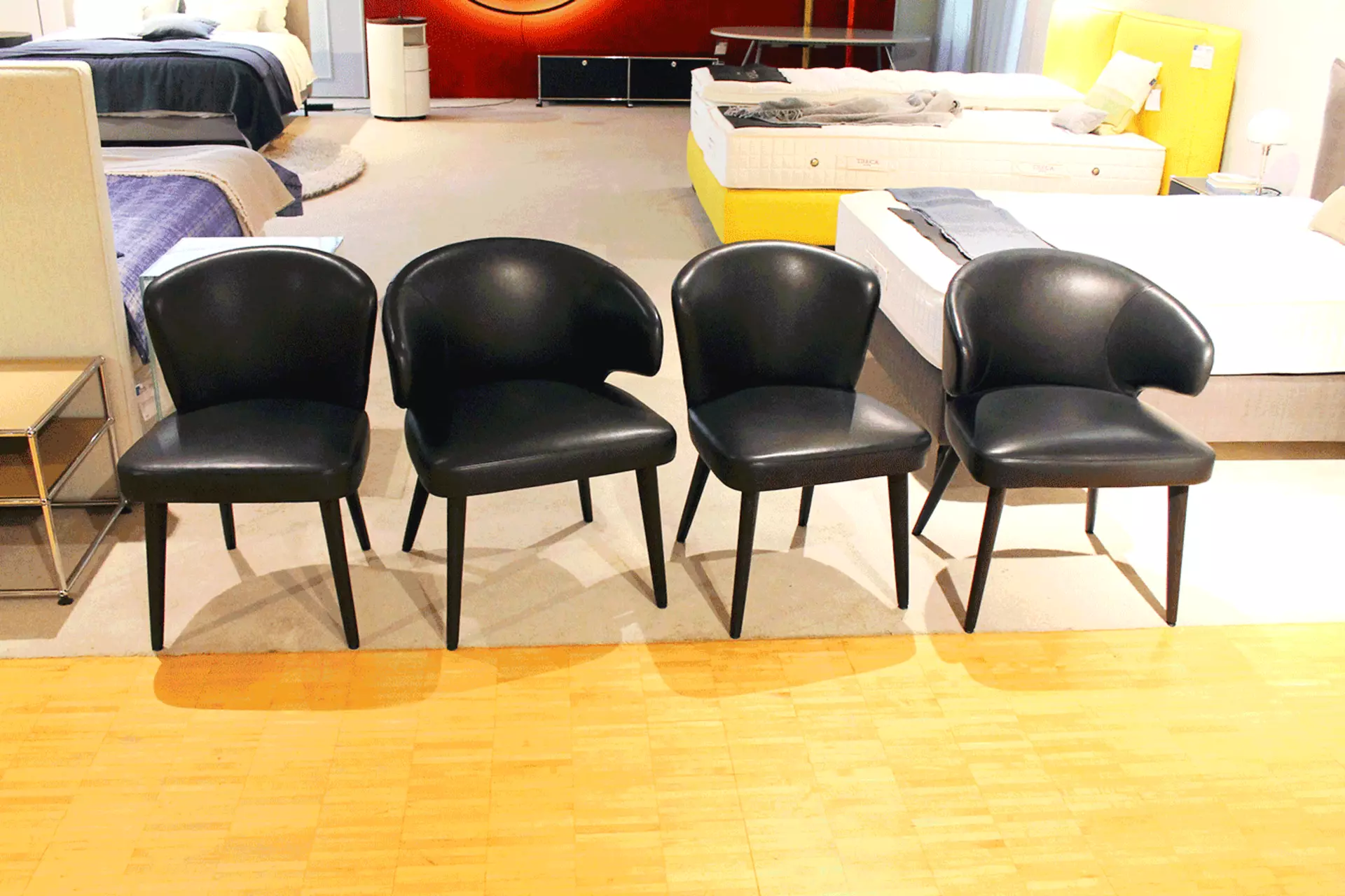 Aston Dining Stuhlgruppe von Minotti