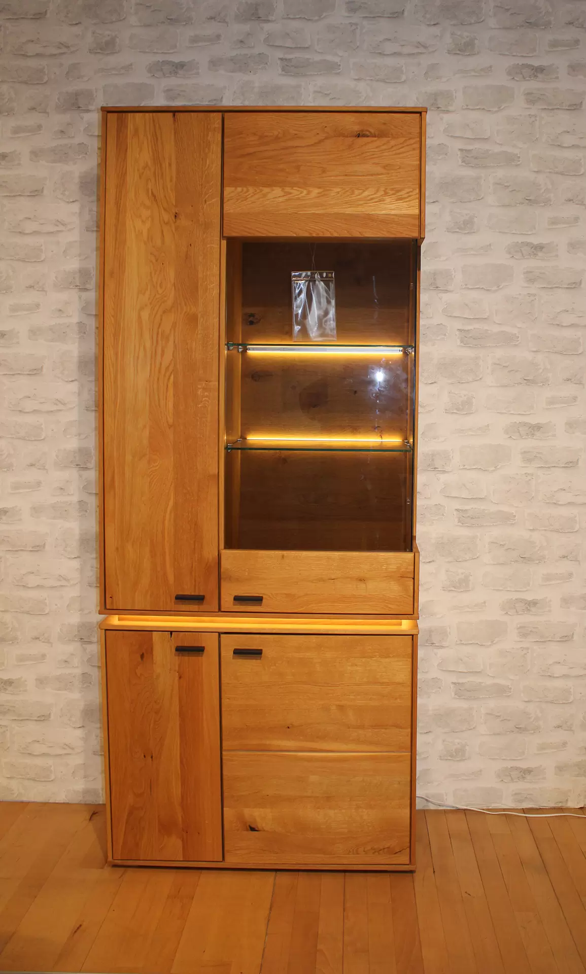 Vitrine COMO Holz braun