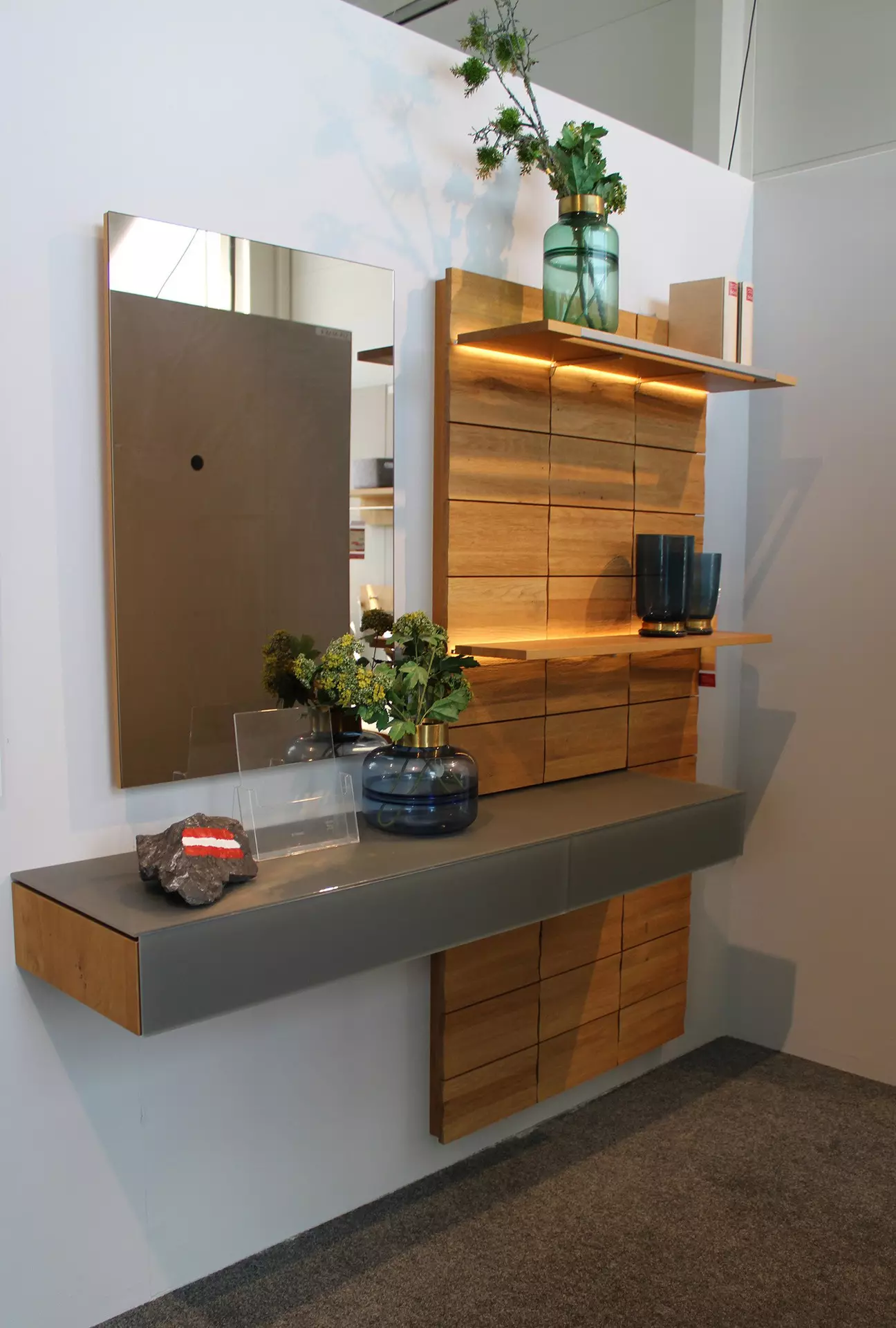 Garderobe V-MONTANARA