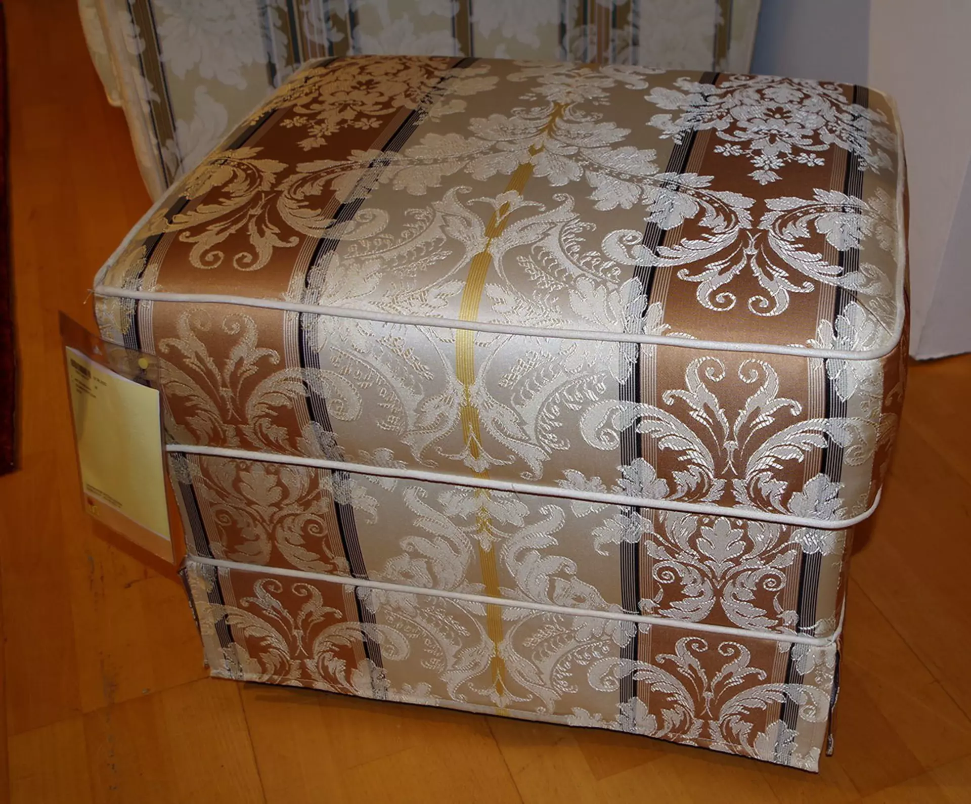 Hocker IMPERIAL Schröno 