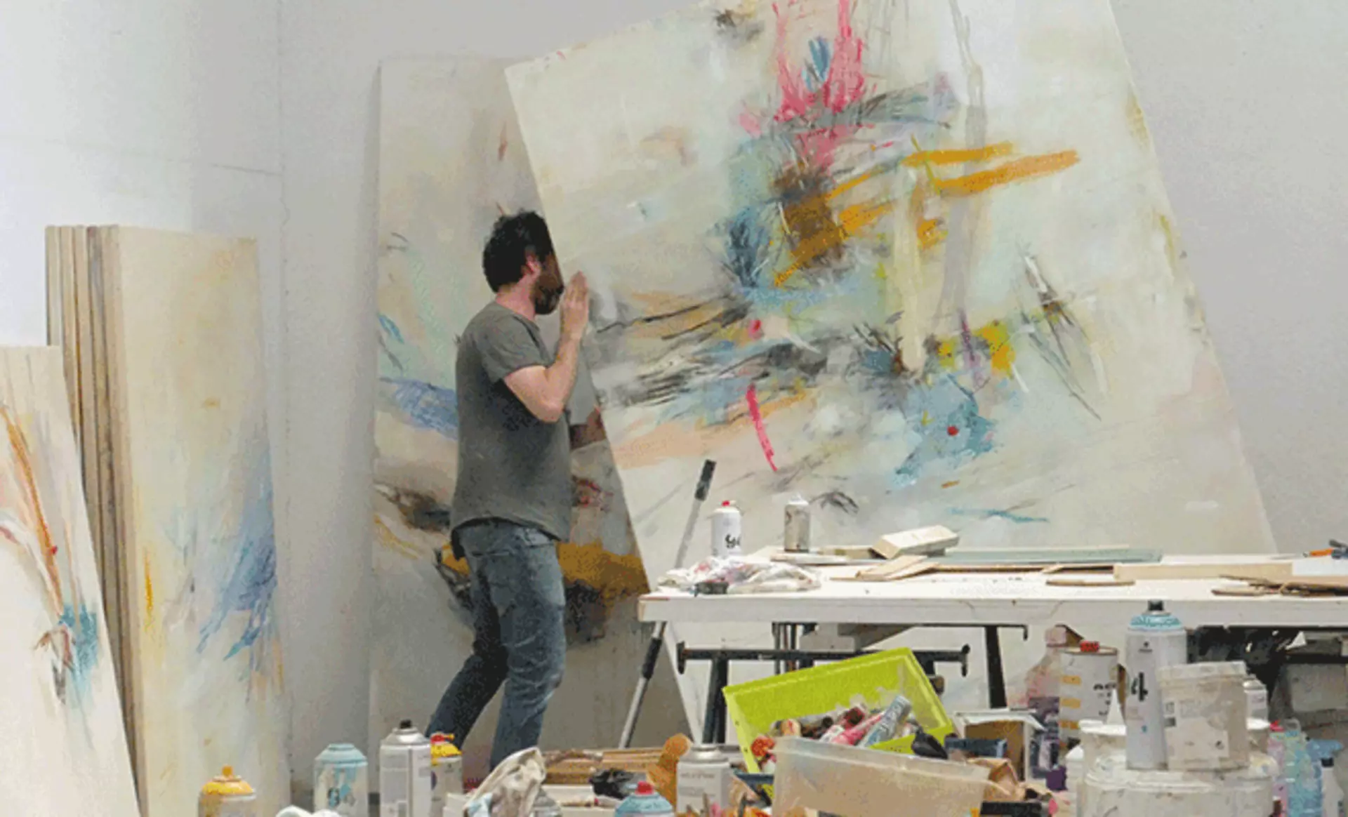 Ausschnitt aus dem Atelier von Reyes Vardy