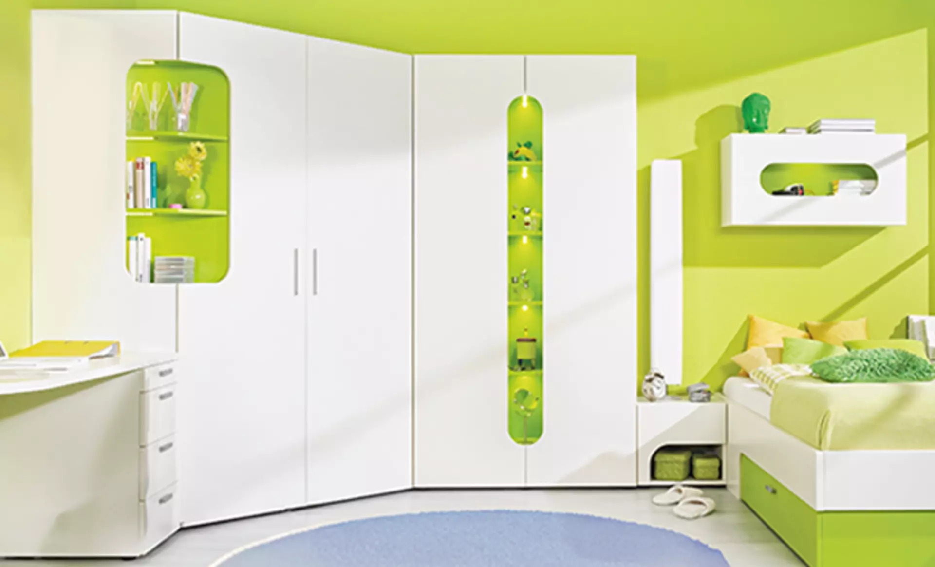 grüner Schlafzimmer-Ecktschrank von Möbelfabrik Rudolf