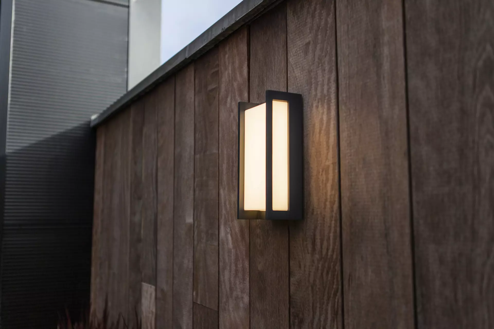 Wand-Aussenleuchte QUBO Eco-Light Metall 7 x 22 x 11 cm