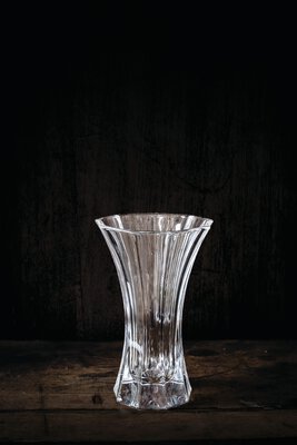 2. Bild von Vase Glas transparent
