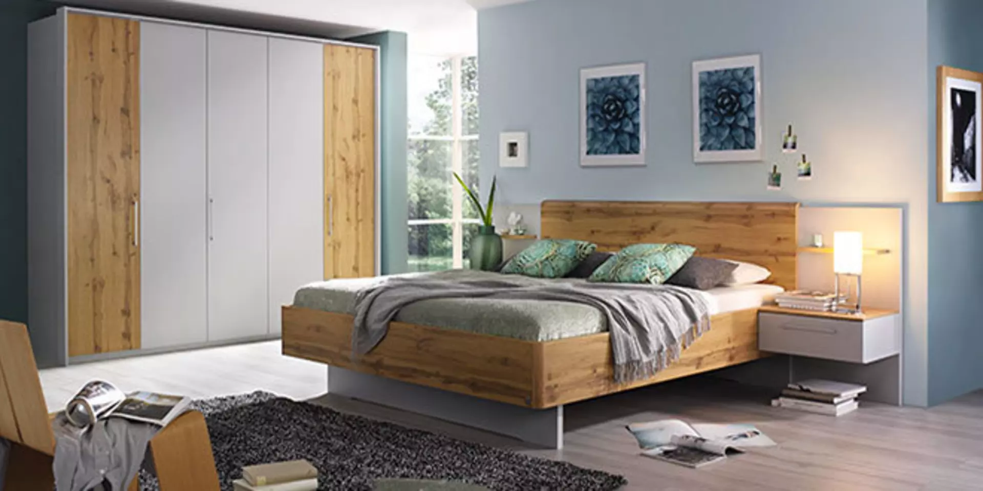Titelbild auf der Markenseite von Vito zeigt ein Schlafzimmer aus Holz..