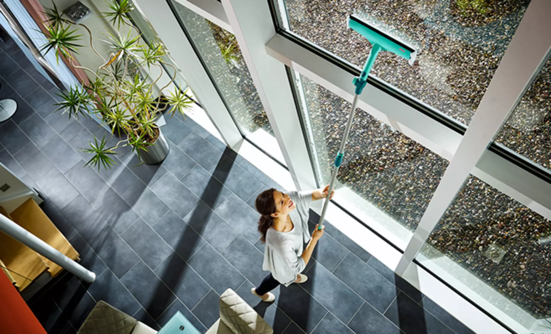 Fensterwischer von Leifheit mit Teleskopstange