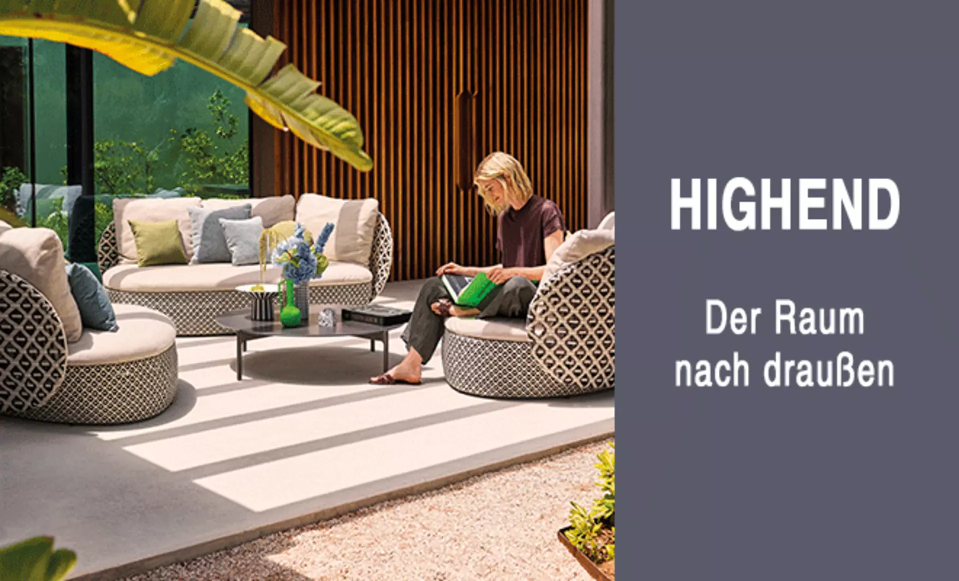 Der Raum draußen mit Highend Outdoormöbeln von interni by inhofer