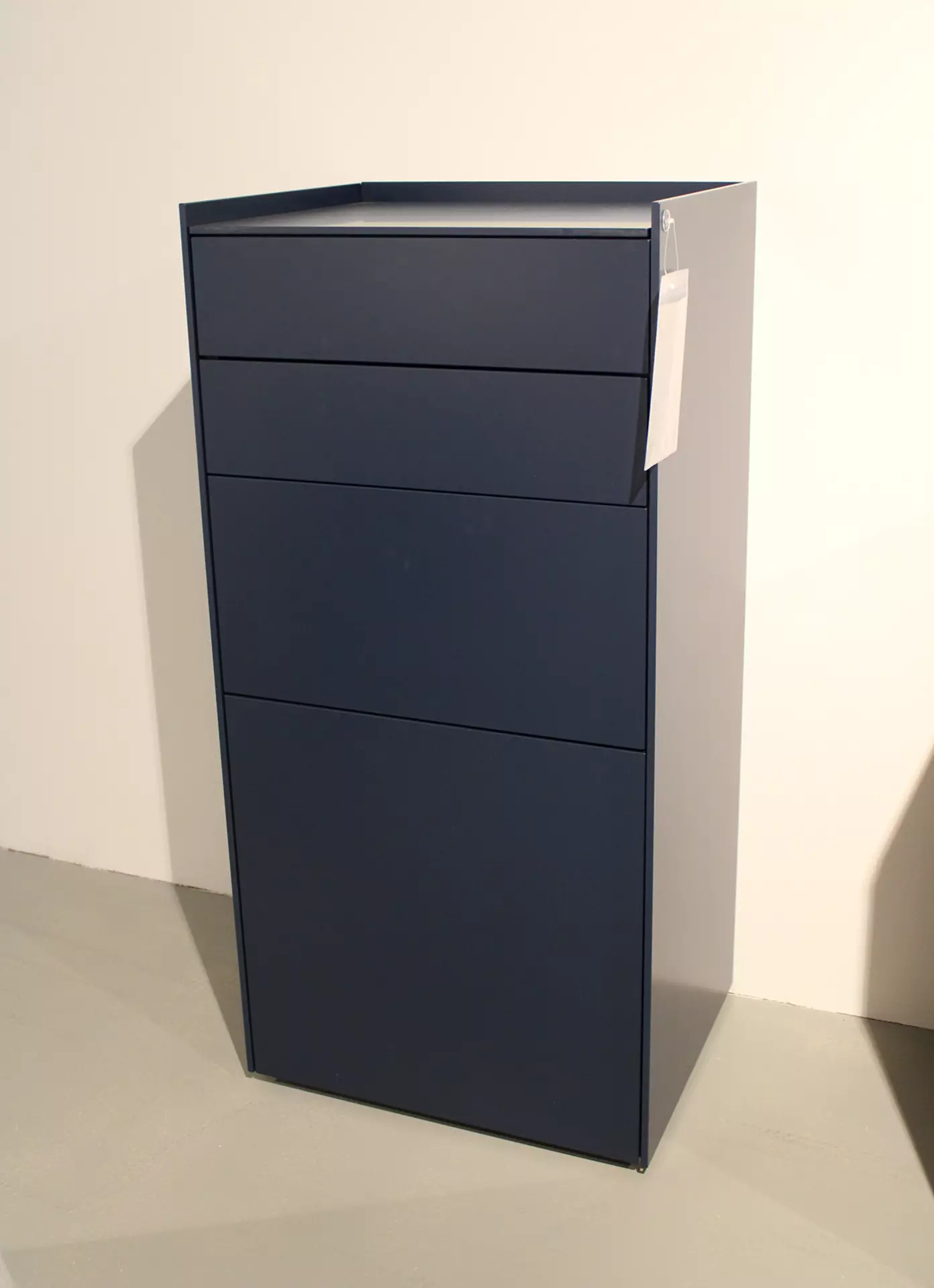Highboard CASE Lack Ozeanblau