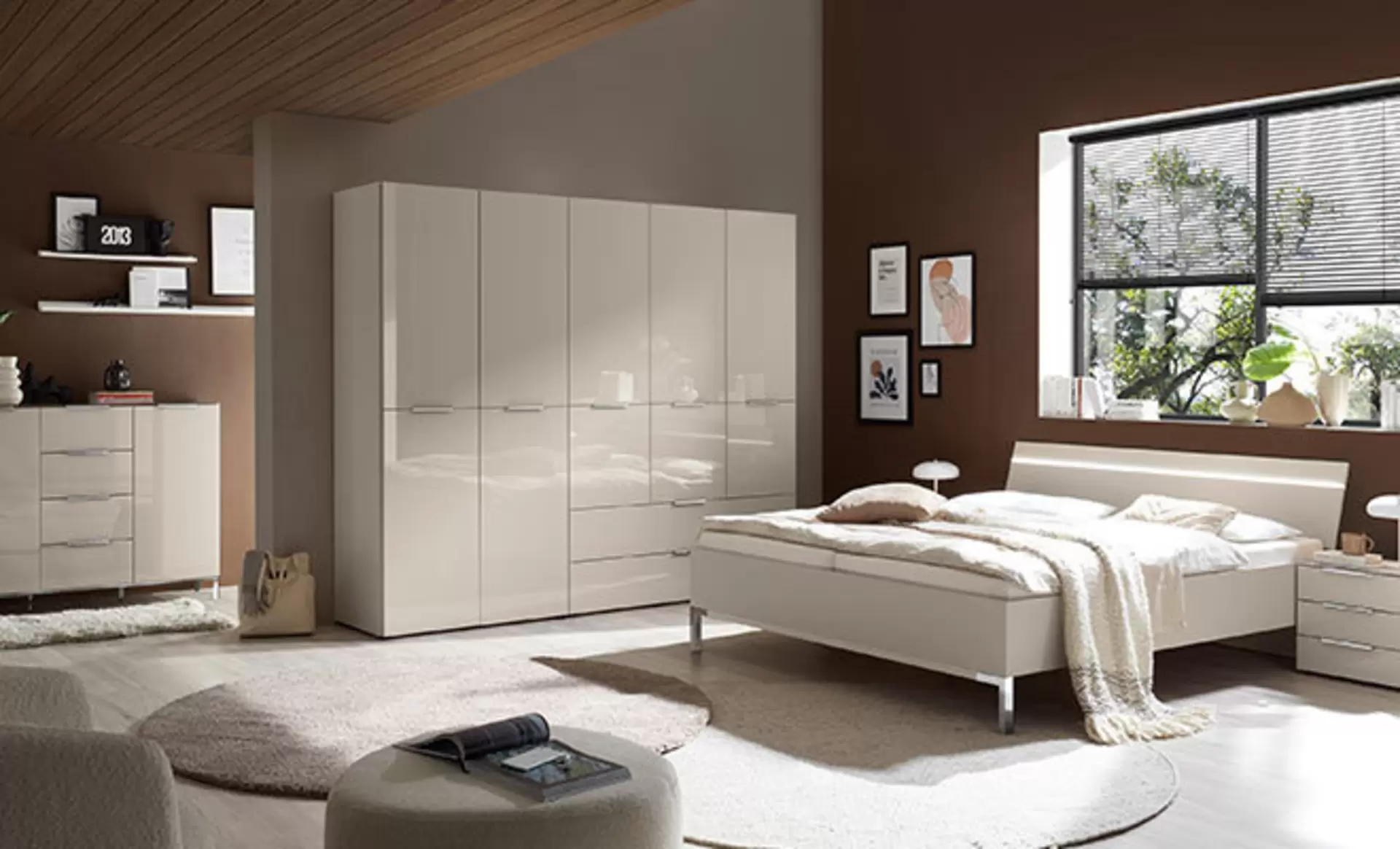 Schlafzimmer mit Cashmere Kleiderschrank