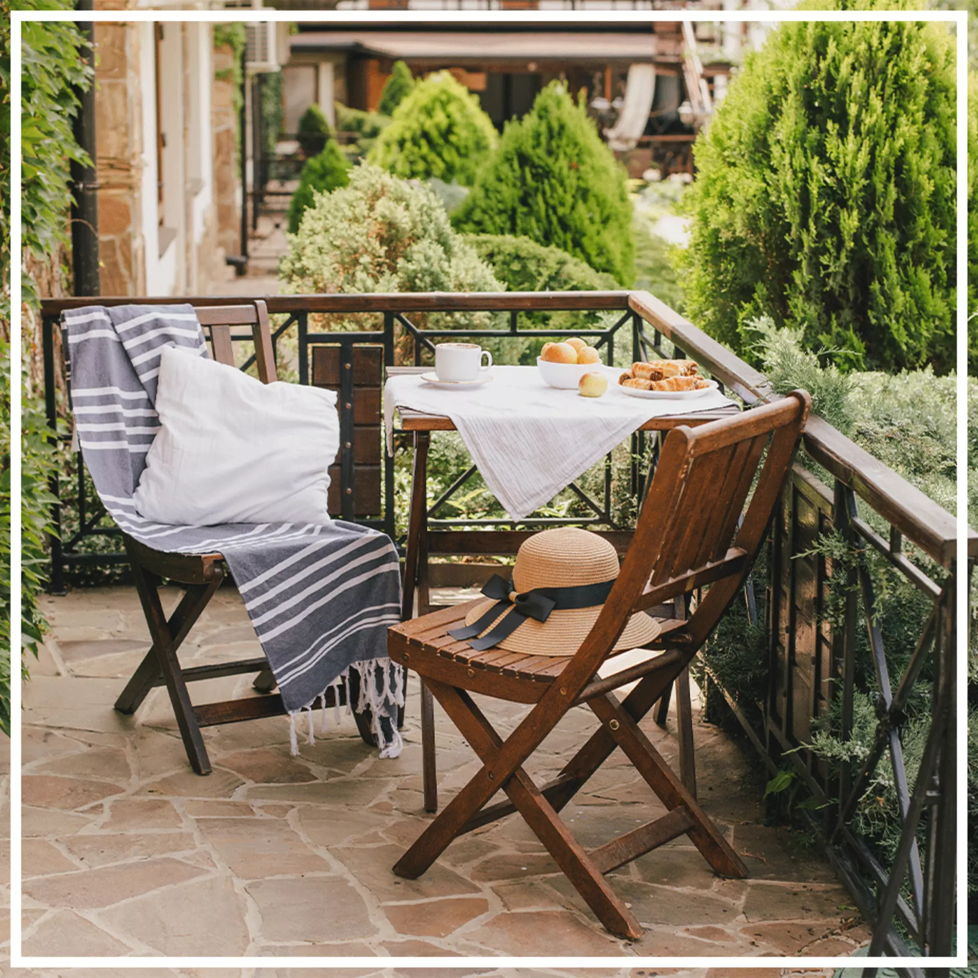 Mini Balkon Einrichten mit Möbel Inhofer. Jetzt Tipps und Ideen entdecken