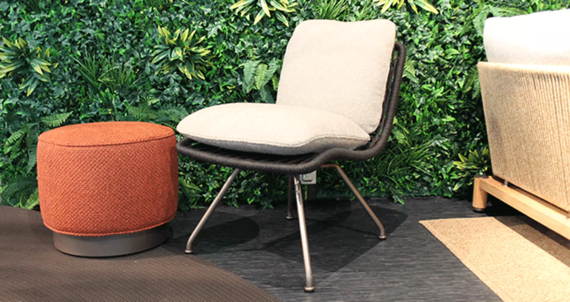 Pettie Cord Armsessel für den Garten von Minotti