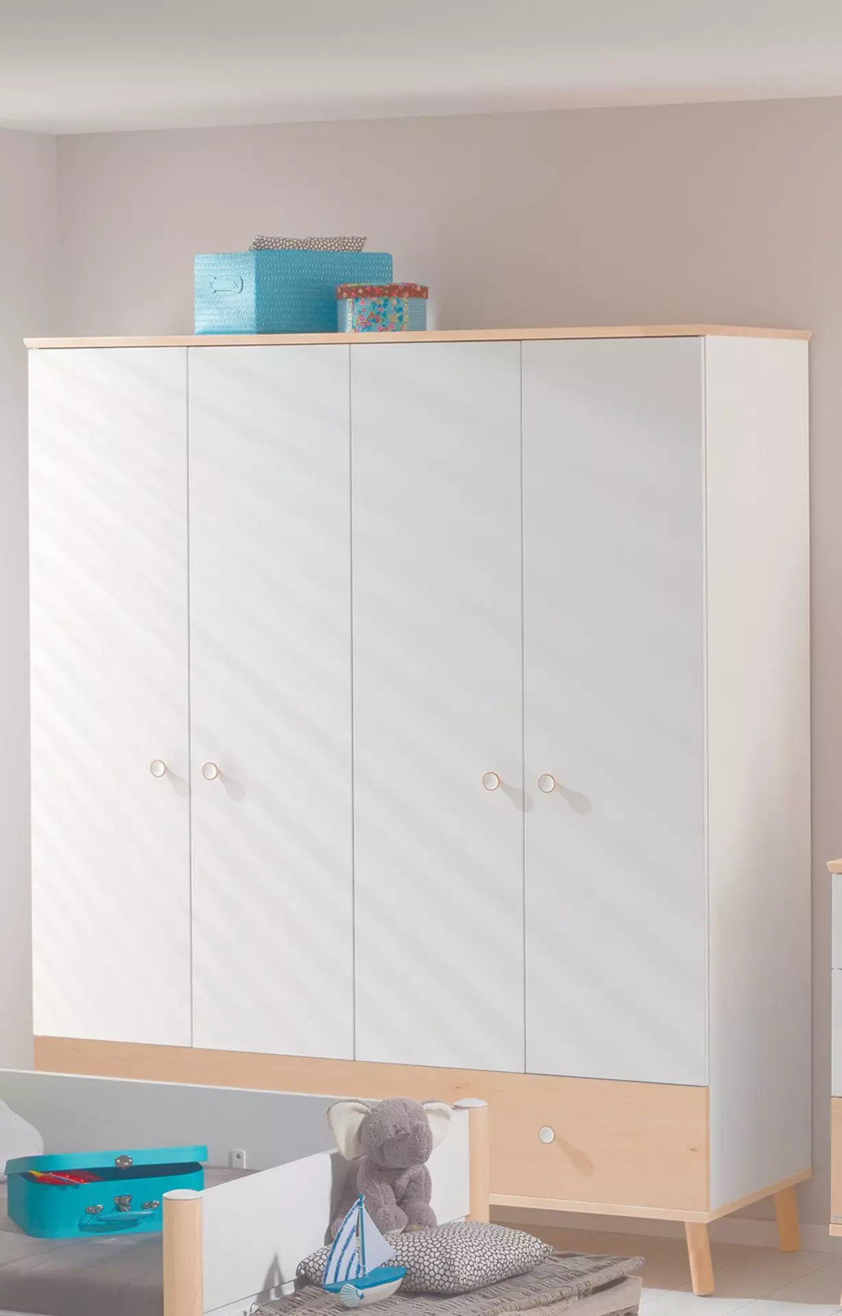 Kleiderschrank YLVIE PAIDI Holzwerkstoff 56 x 198 x 165 cm