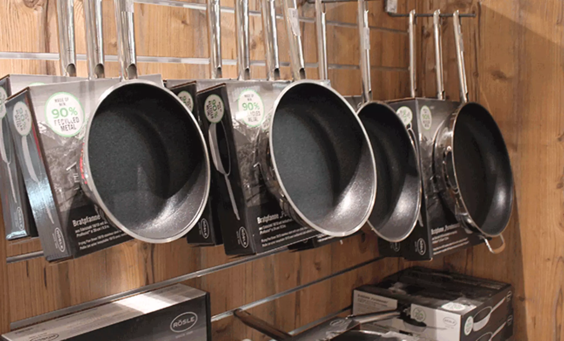 Nachhaltig produzierte Pfannen von Rösle bei Möbel Inhofer