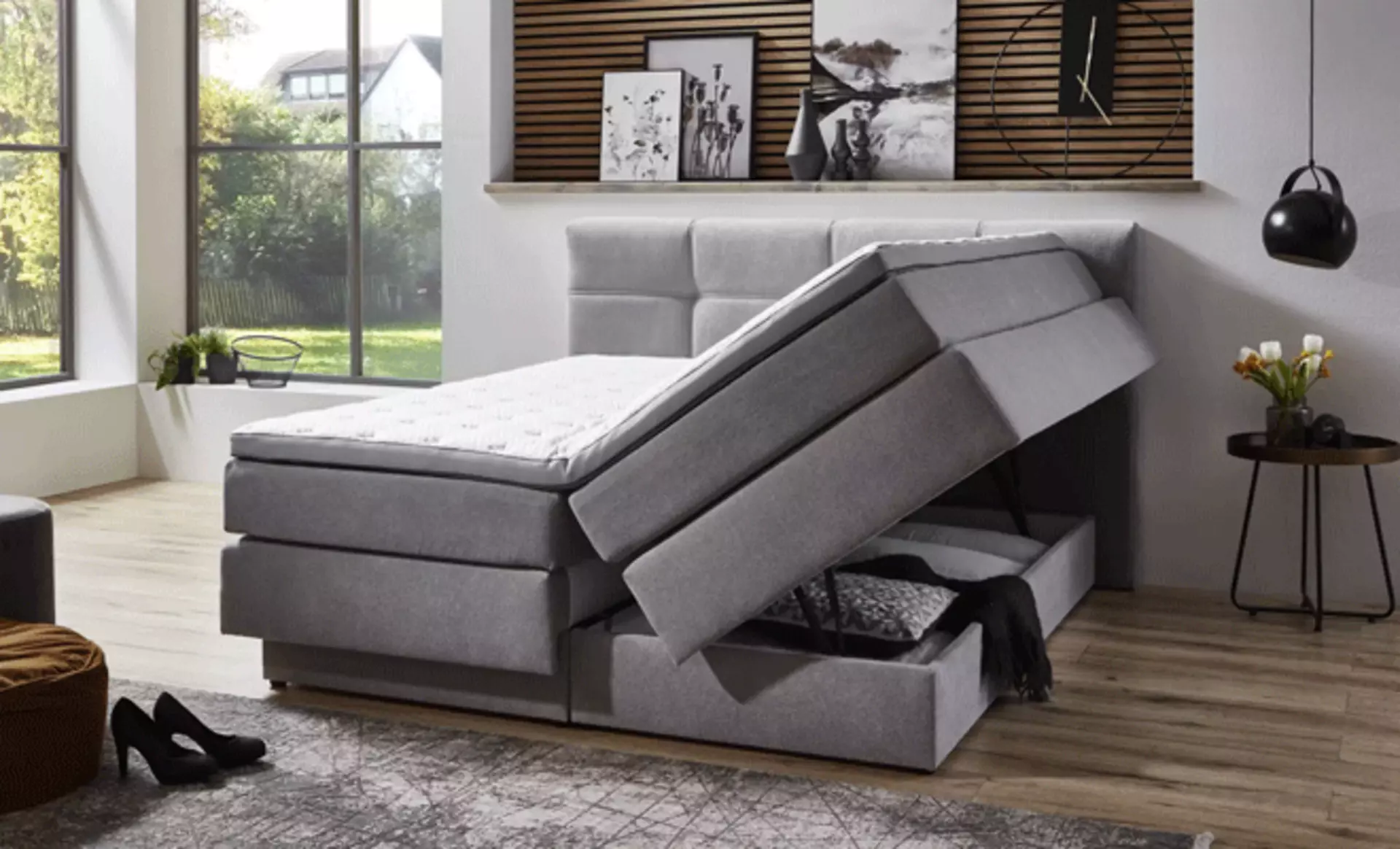 Praktische Stauraum: Boxspringbett mit großzügigem Bettkasten