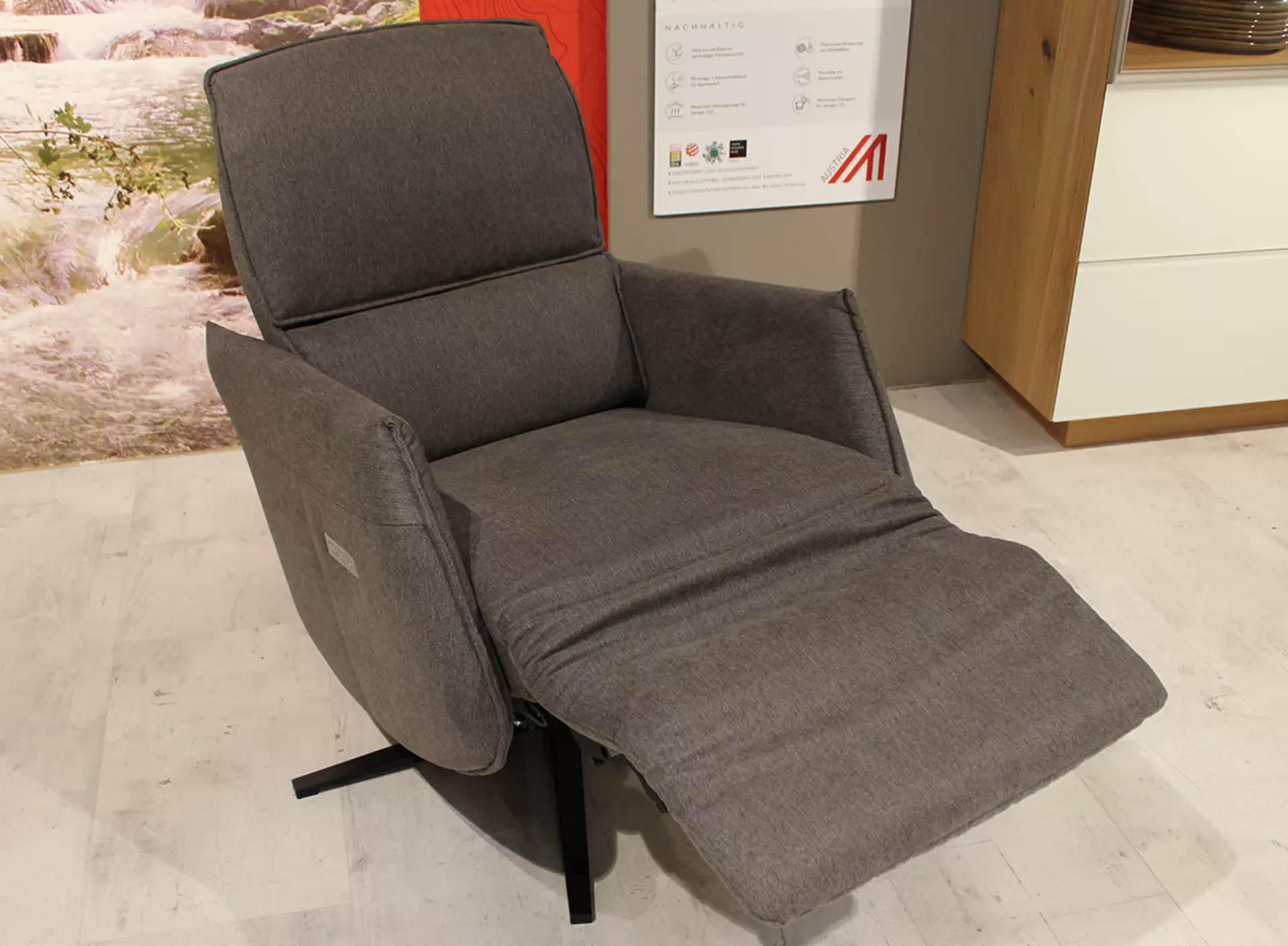 Relaxsessel S700 2-motorige Verstellung