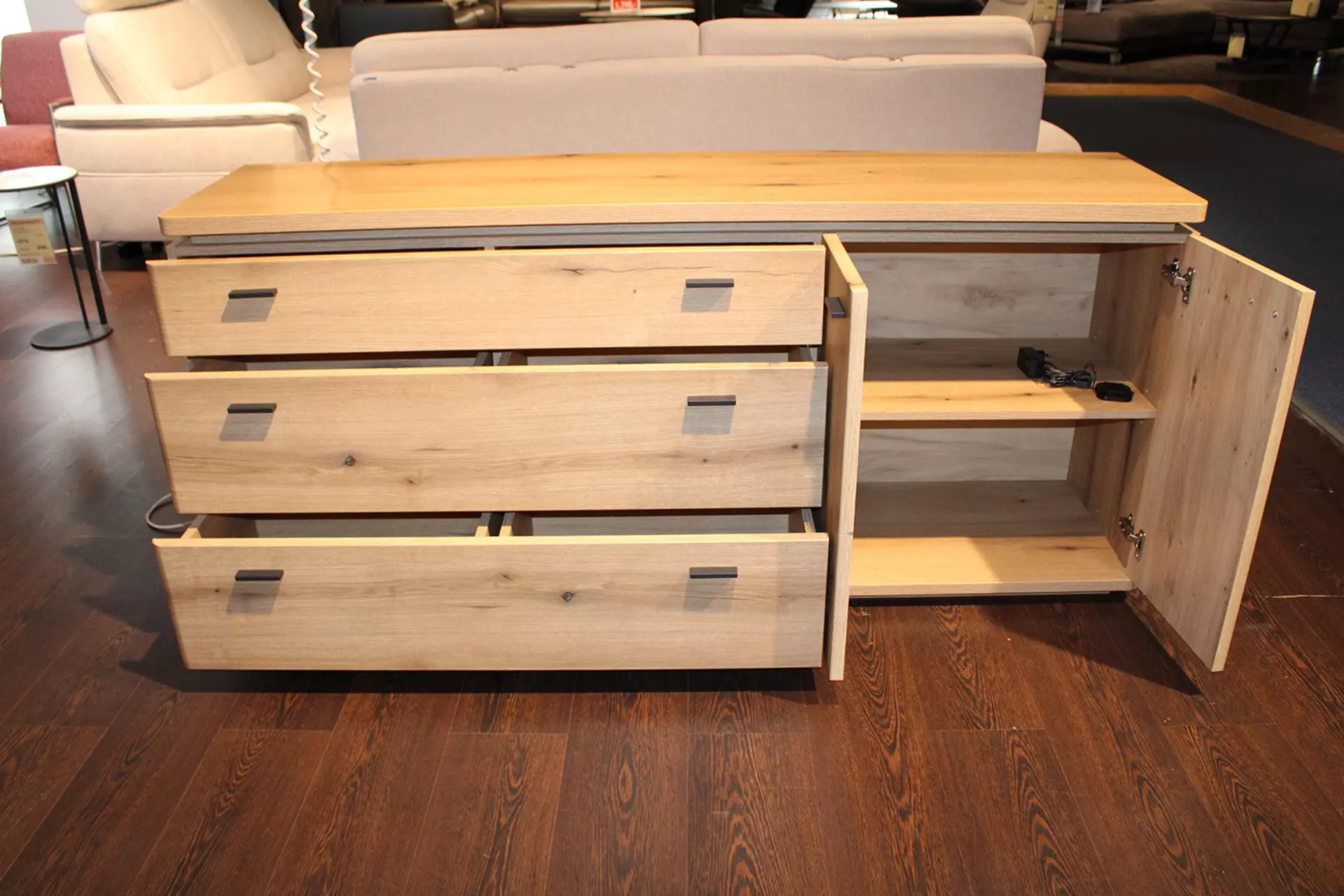 Sideboard SALINA geöffnet
