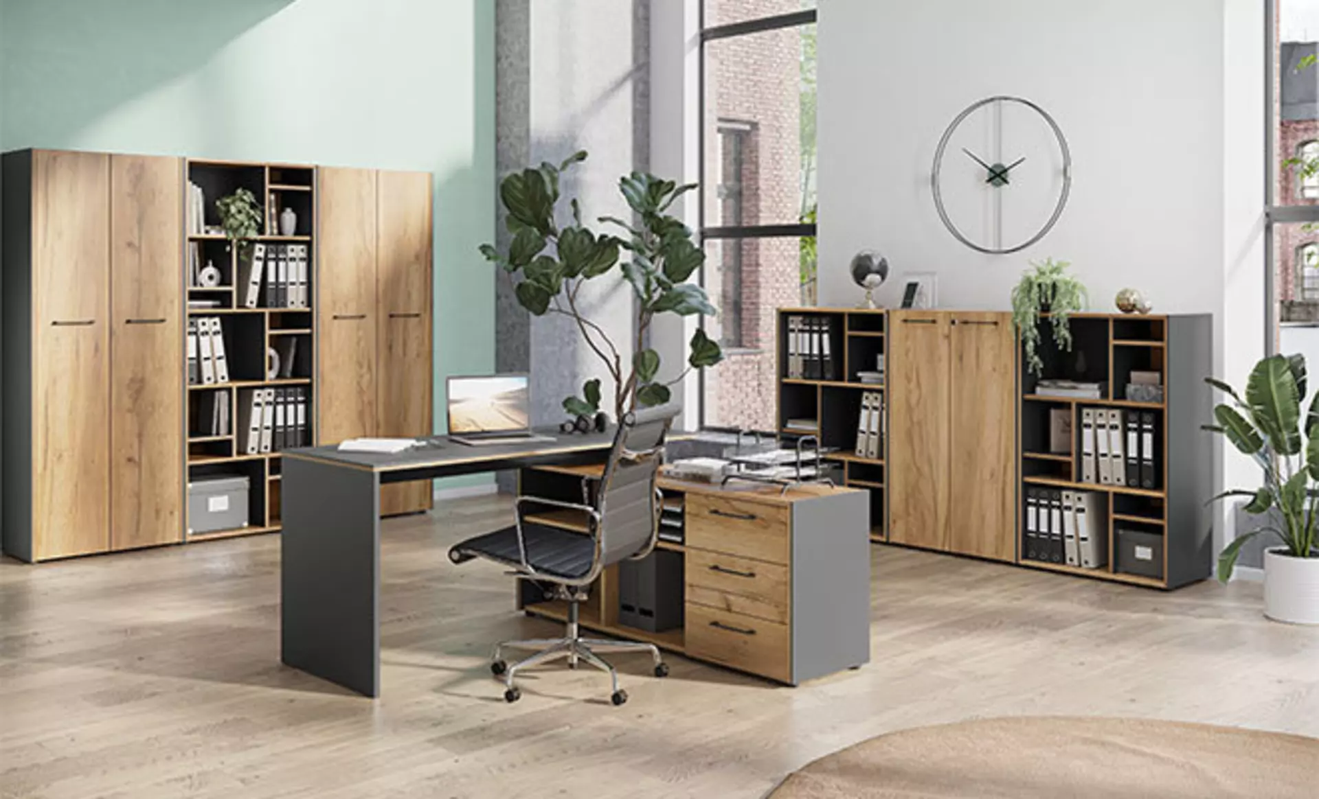 Arbeitszimmer mit eleganten Schwarze Frabe und Holz Muster