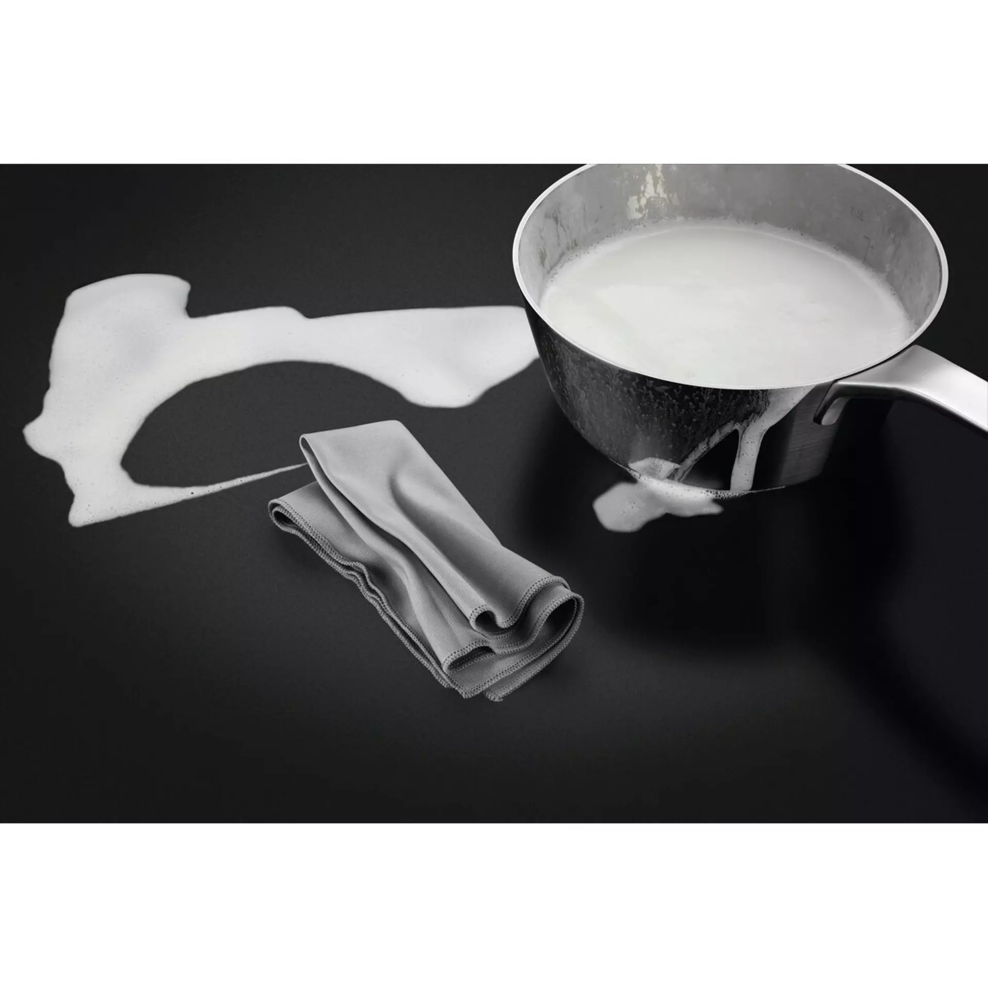 Kochfeld OIO64C00IT AEG Glas 51 x 58 cm