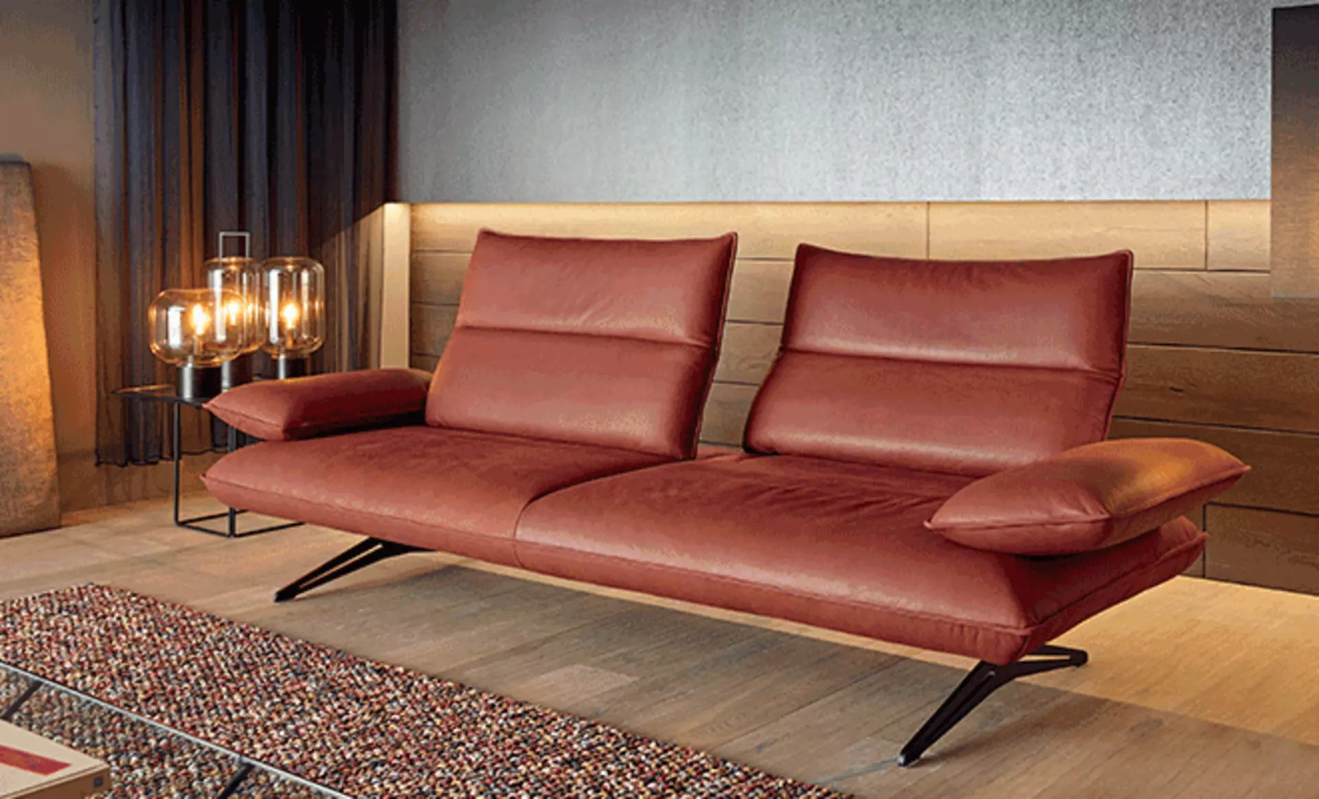 Brauner Leder Sofa für zwei Personen