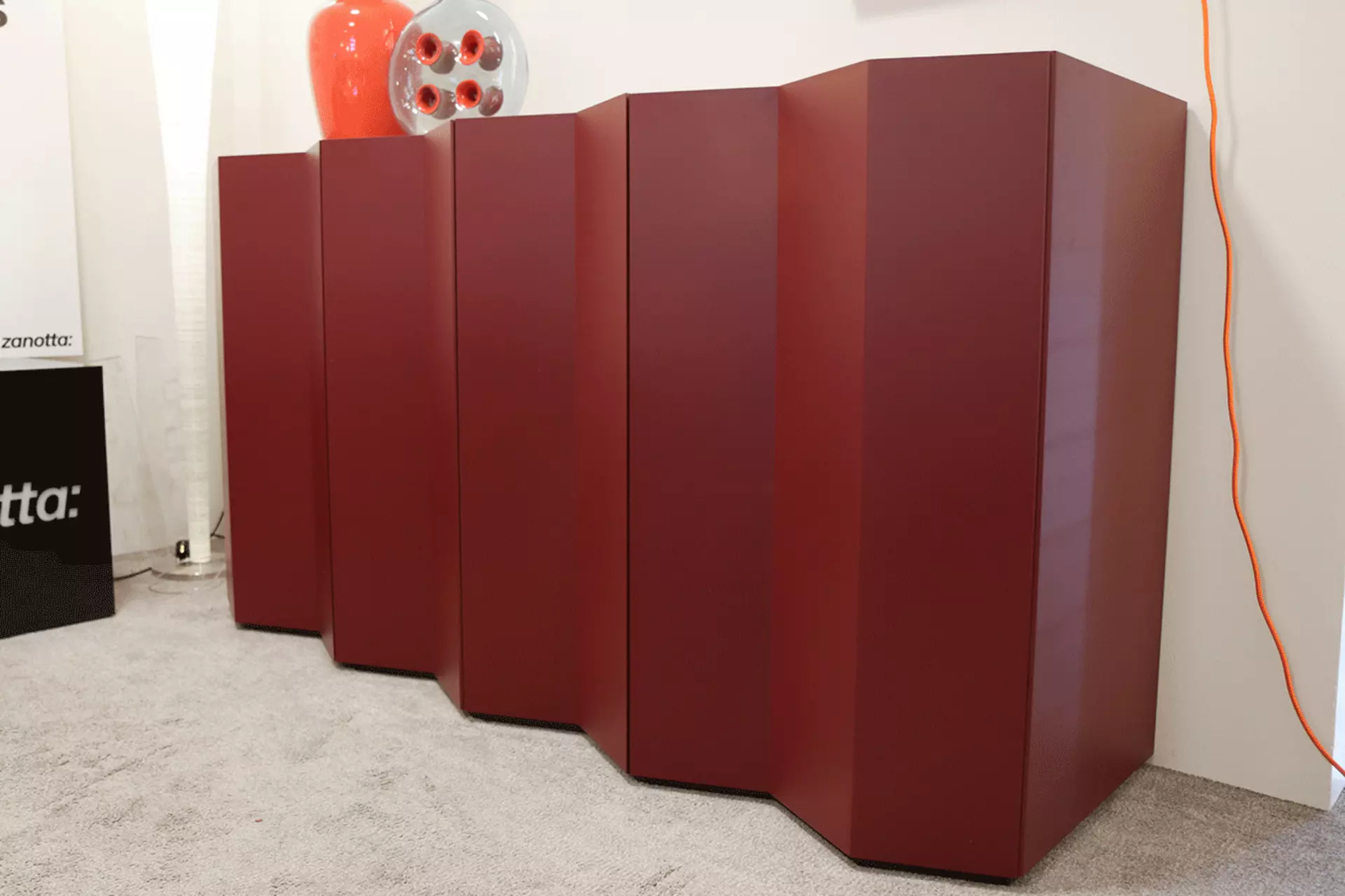 Zanotta Sideboard Z24 bei interni by inhofer