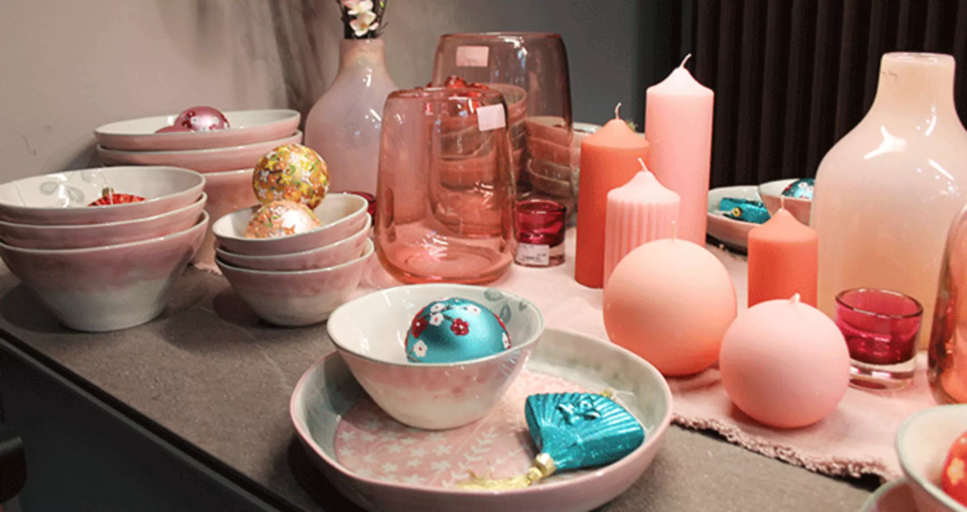 Weihnachtsdeko mit japanisch inspirierten Motiven