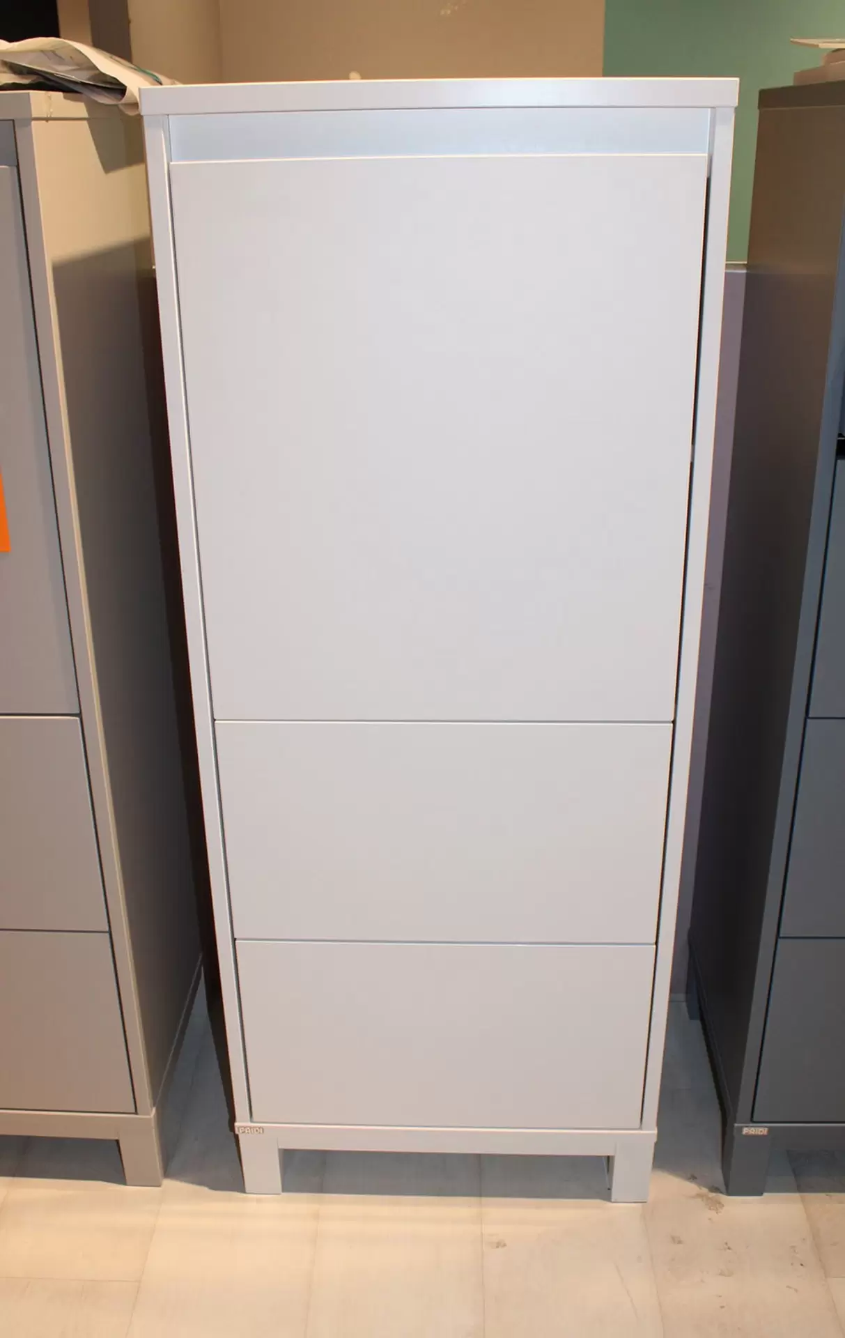 Highboard in Kreideweiß