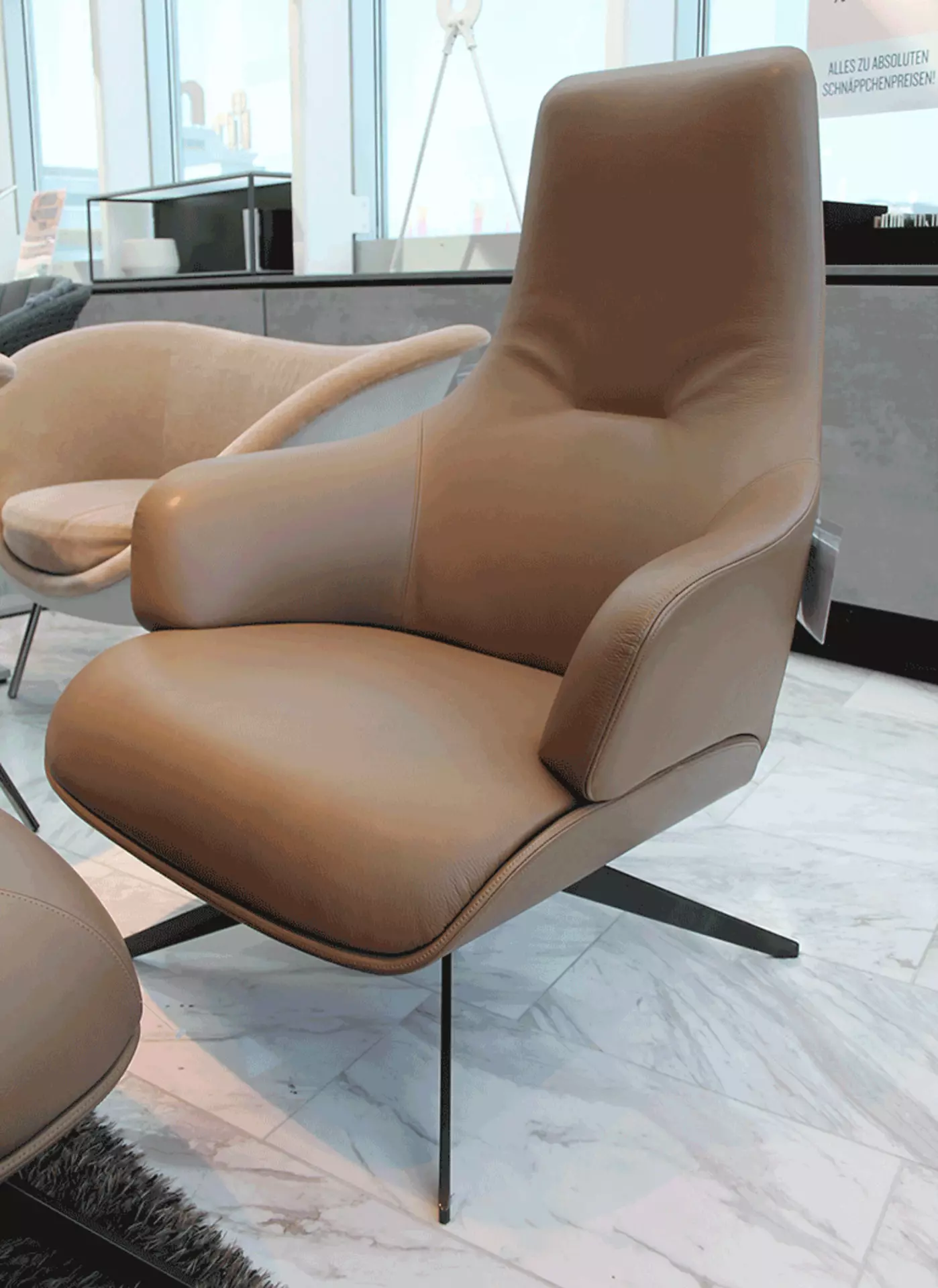 KENSINGTON Sessel mit Hocker Molteni&C 