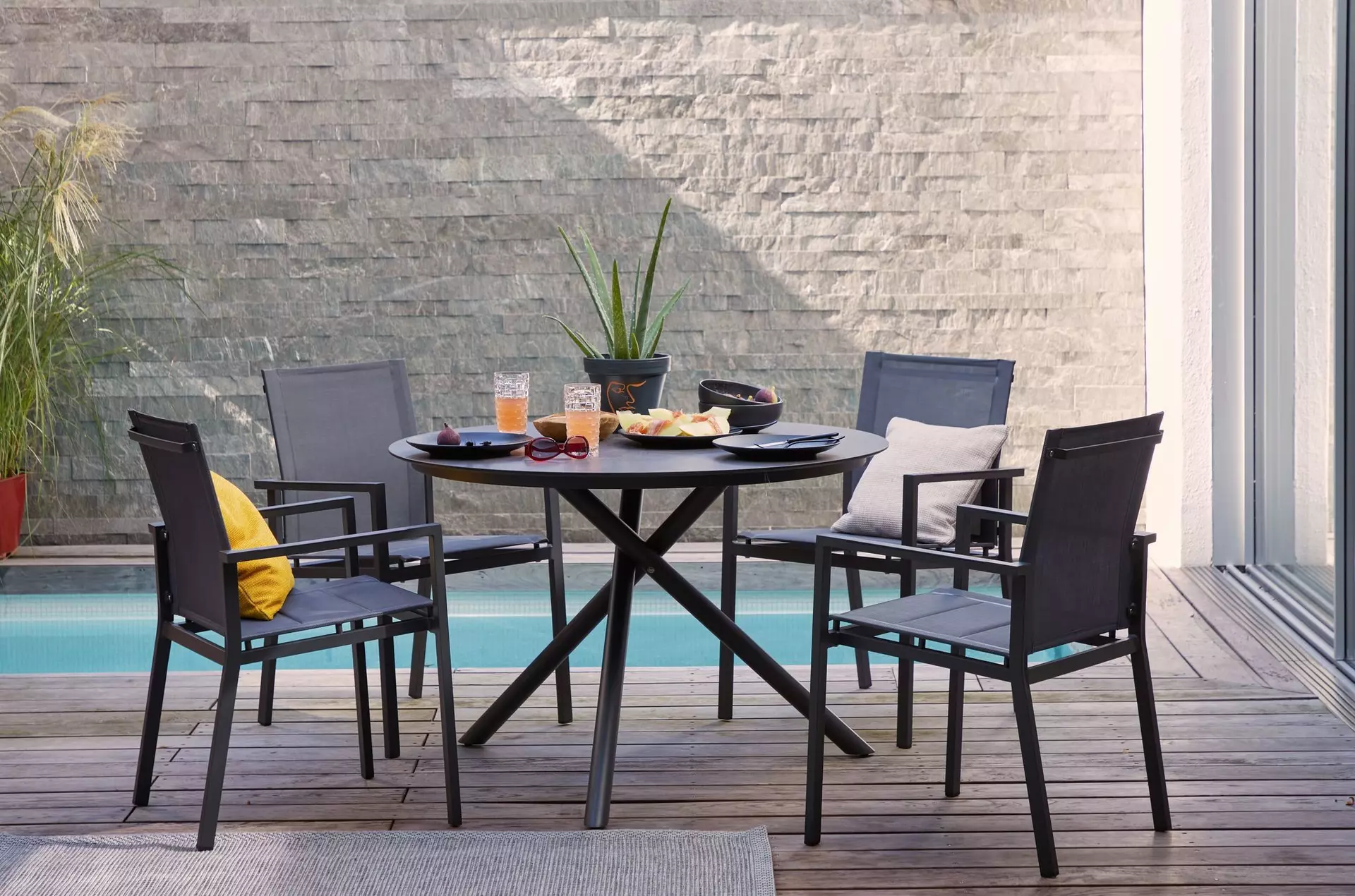 Gartentisch ALINA II Outdoor Metall 110 x 75 x 110 cm