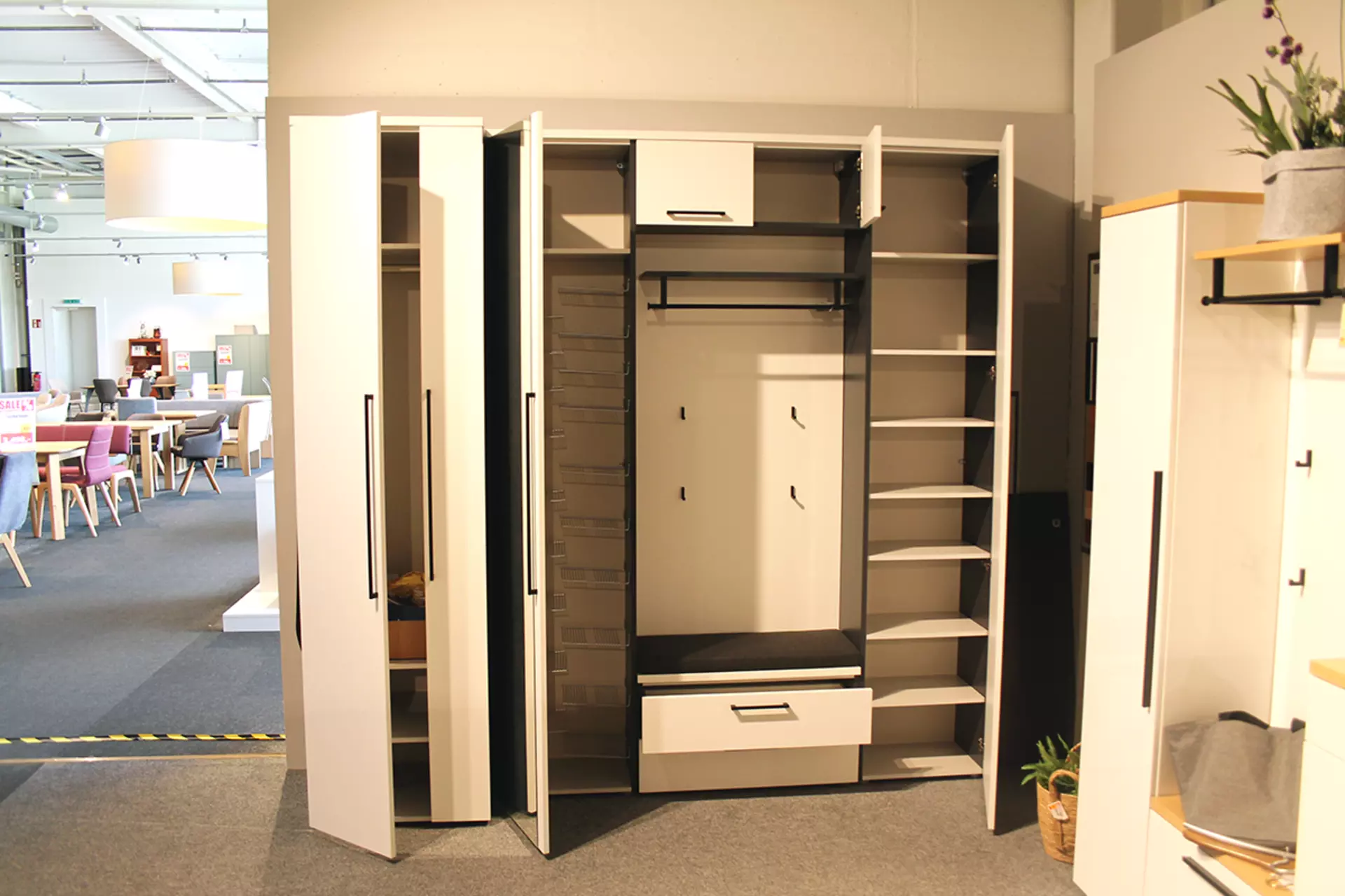 INITUS Garderobe Wittenbreder 