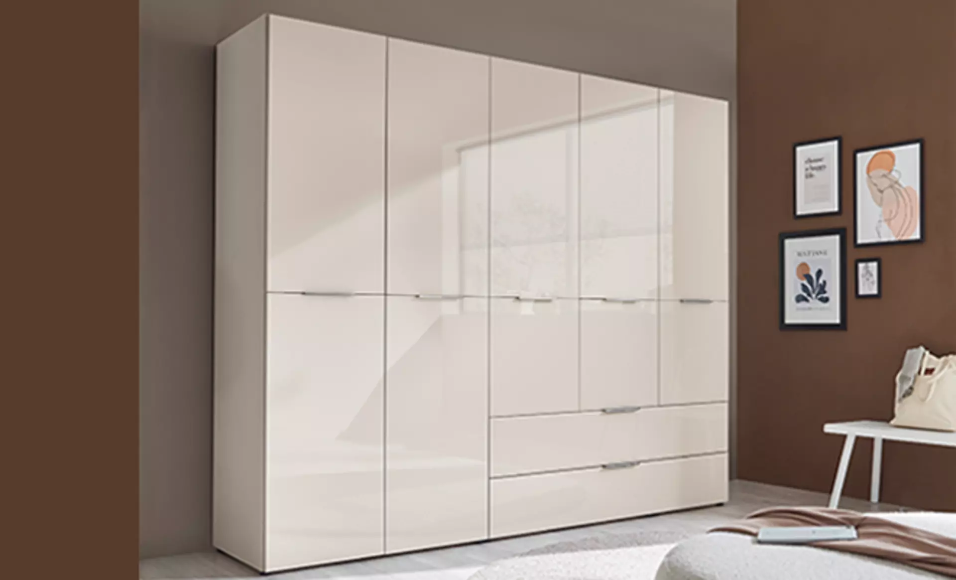 Schlafzimmer Schrank in Hochglanz weiß