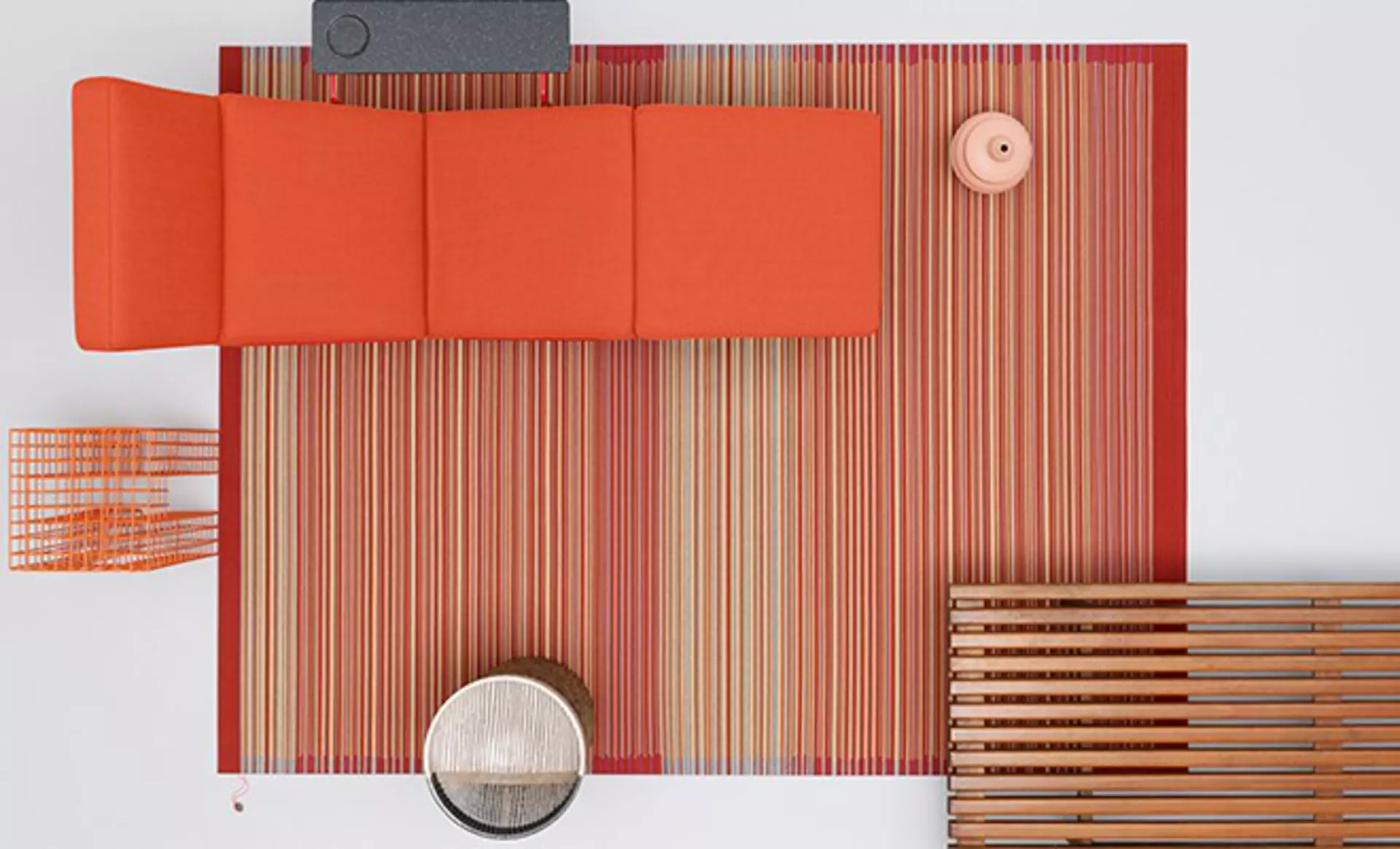 Farbenfroher Teppich der Designmarke Kvadrat im Textilstudio von interni  by inhofer