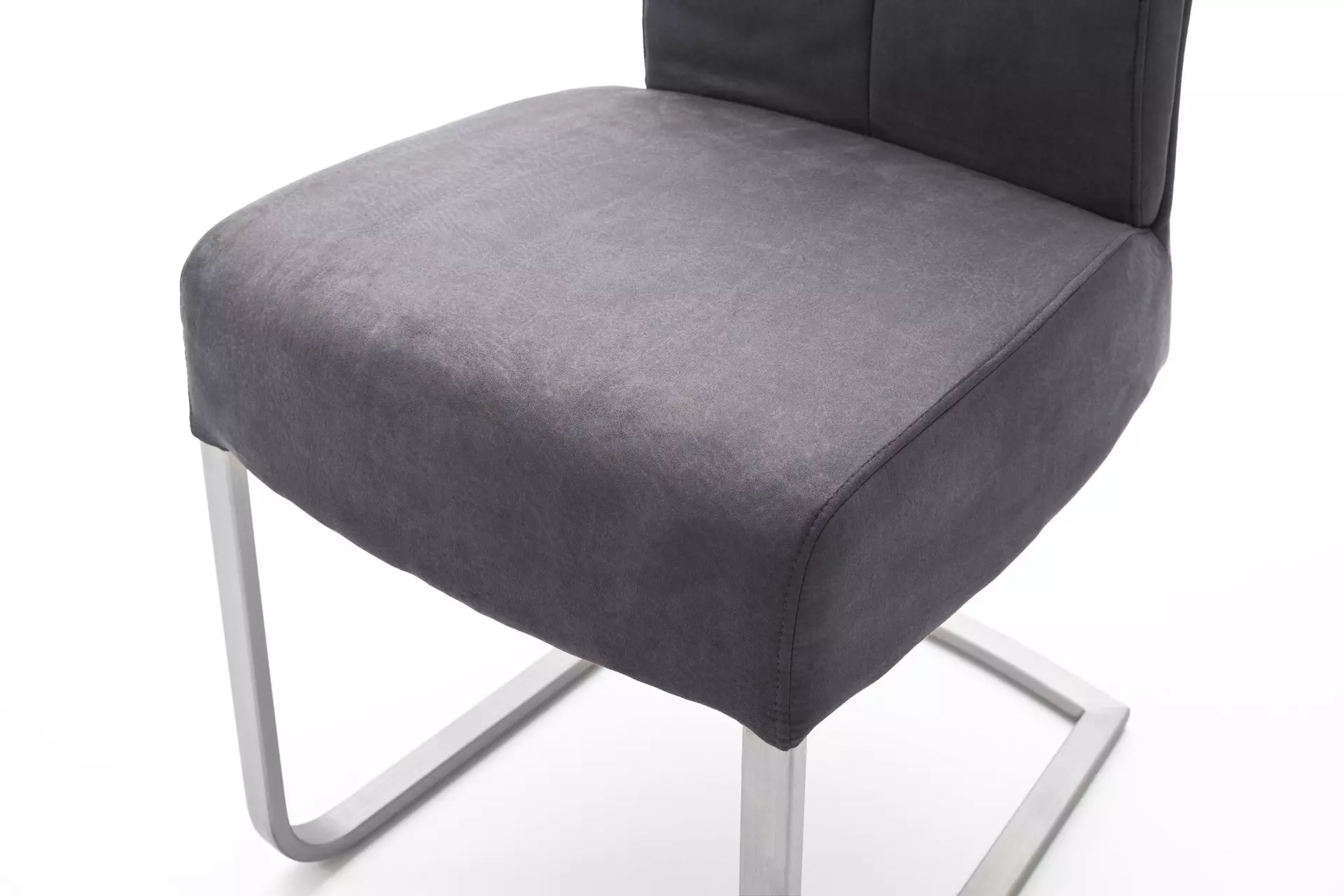 Freischwinger TALENA MCA furniture Textil 64 x 104 x 47 cm