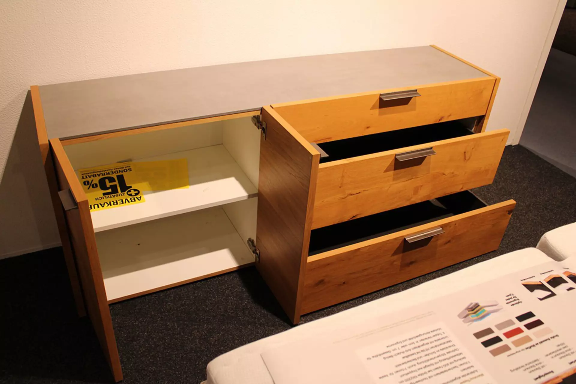Ausstellungsstück Kombikommode Fena von Hülsta aus Holz (offen)