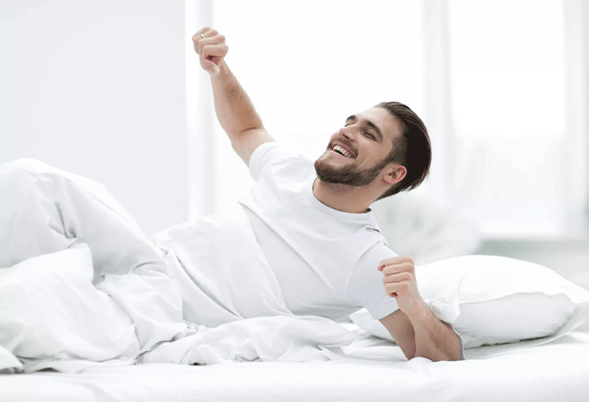Pures Wohlfühlen im clever eingerichteten kleinen Schlafzimmer