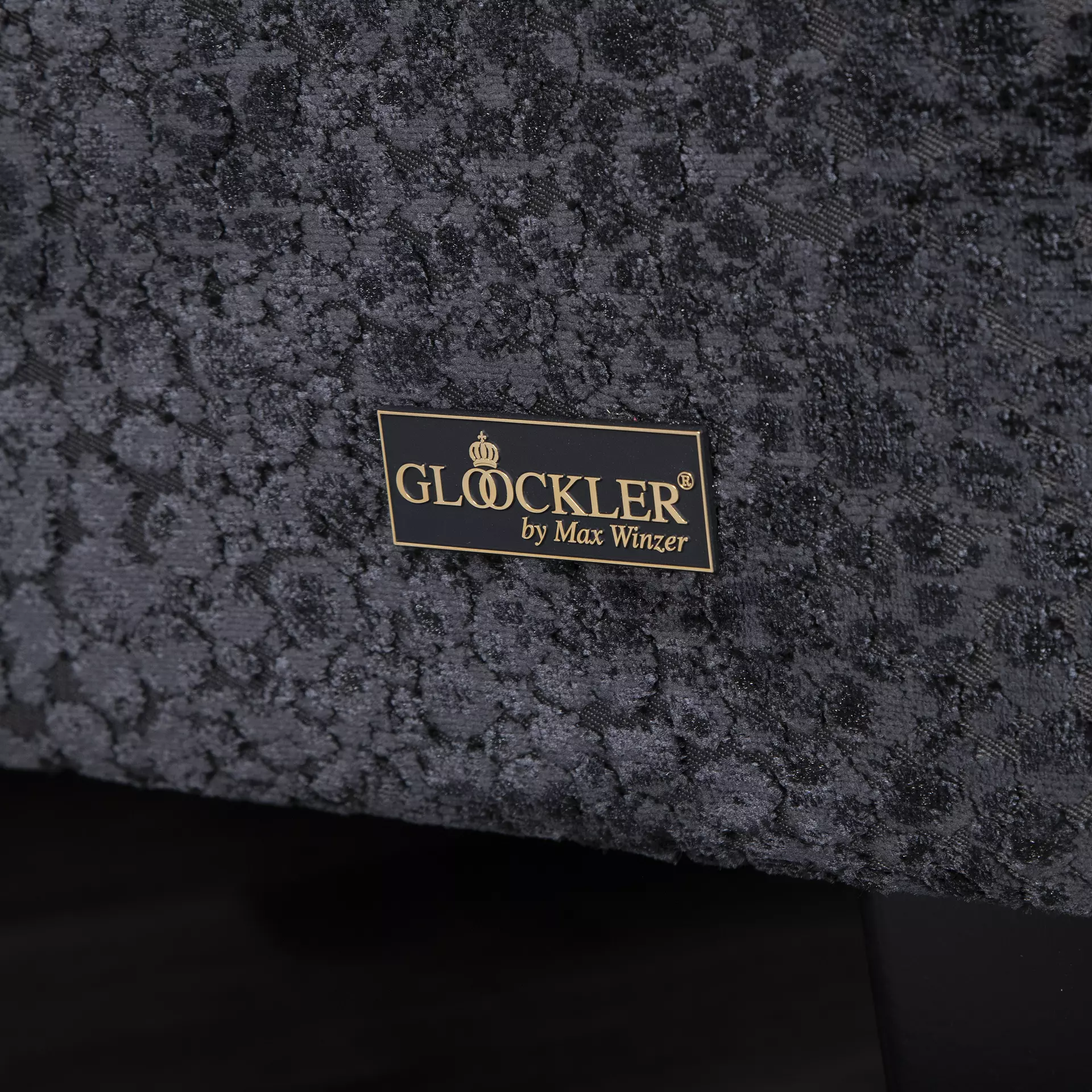 Sessel HAILEY Glööckler by Max Winzer Textil 154 x 102 x 144 cm