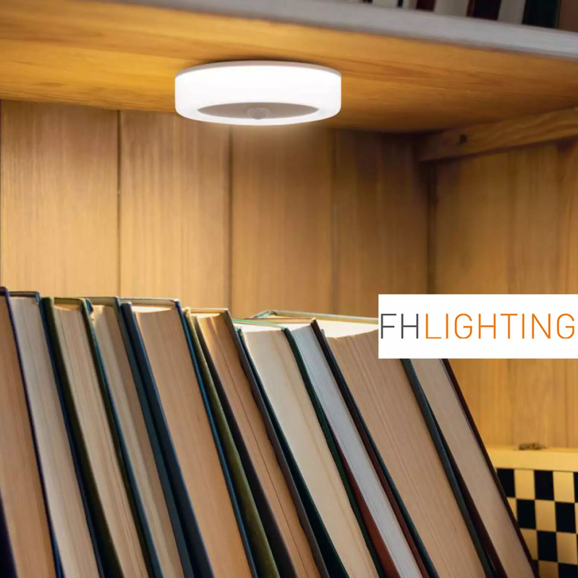 Entdecken Sie die Welt von FH Lighting bei Möbel Inhofer