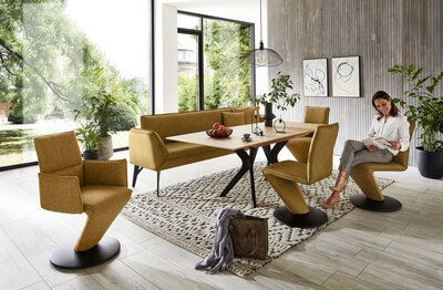 3. Bild von Tisch mit Auszug Holzwerkstoff MONDO