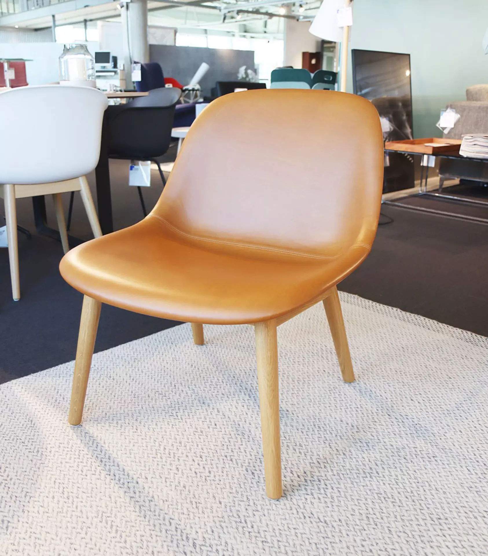 FIBER LOUNGE CHAIR Weitere 