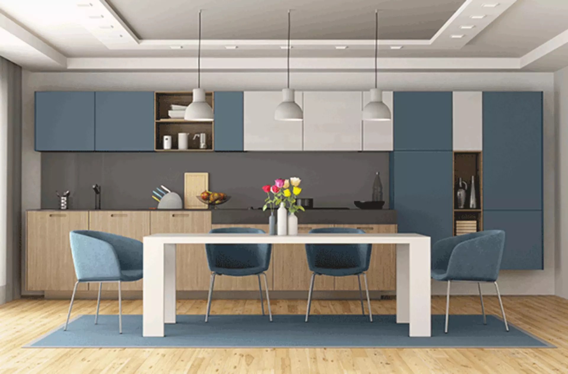 Blaue offene Küche mit  blauen Esszimmerstühlen