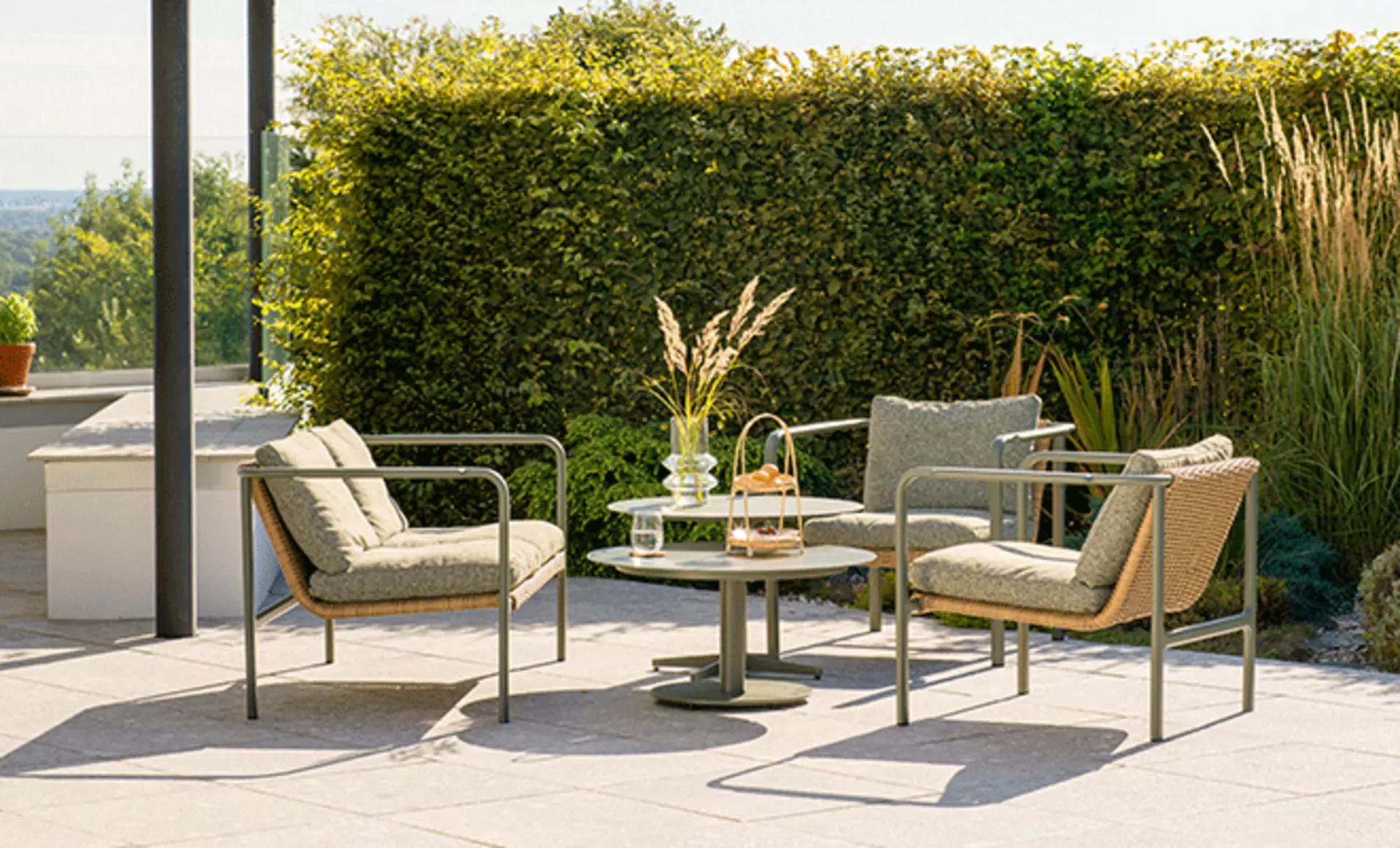 Stilvolle Gartenmöbel von Brafab bei Möbel Inhofer