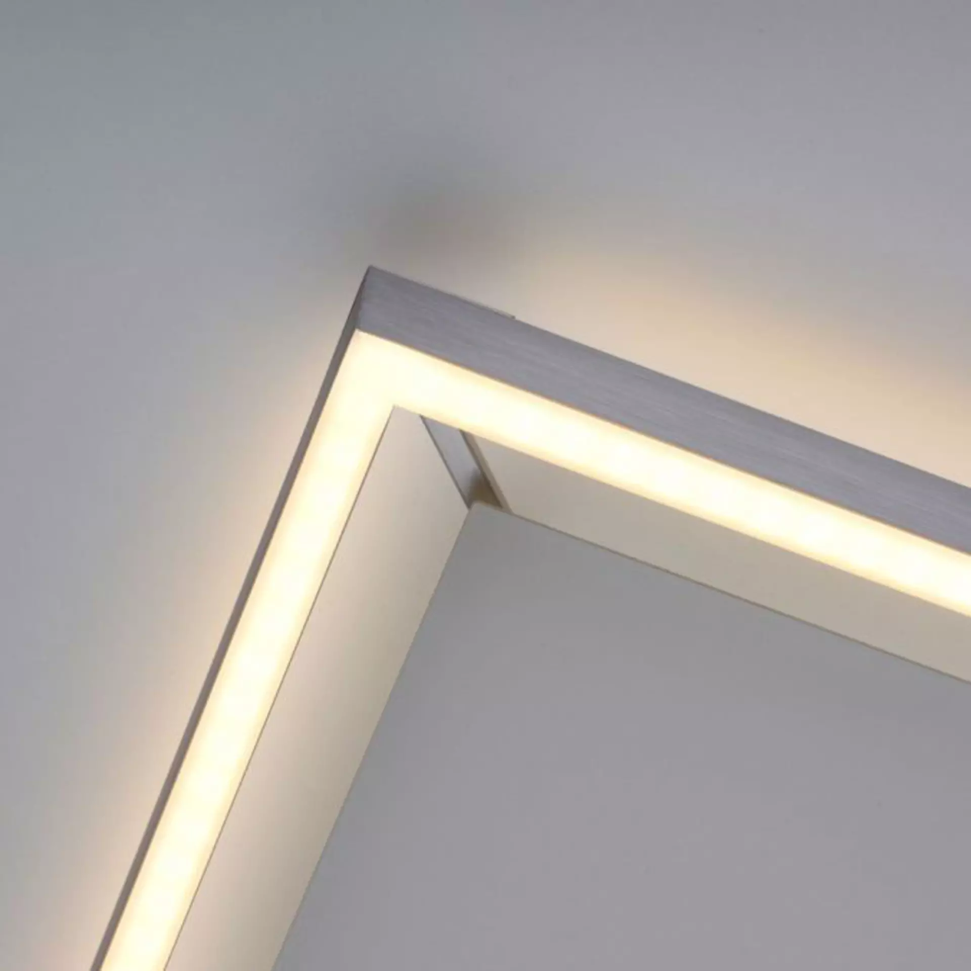 Smart-Home-Leuchten Q-KAAN Paul Neuhaus Metall 100 x 5 x 25 cm