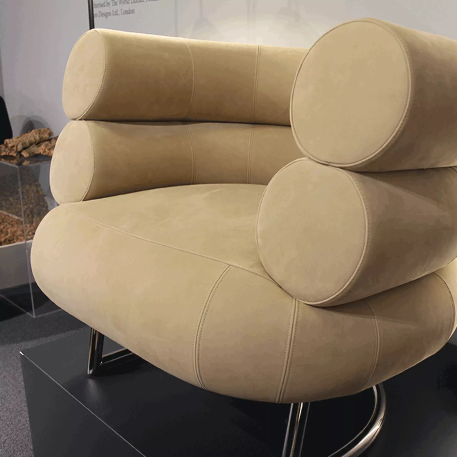 Detail der runden Polsterung des Bibendum Sessel von ClassiCon