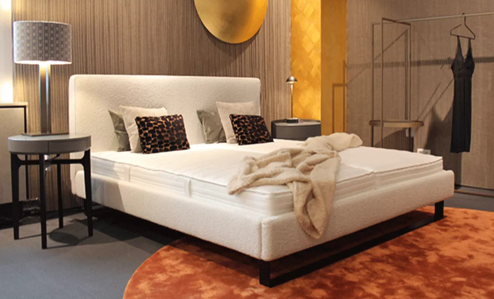 Polsterbett Chiara in Cremeweiß