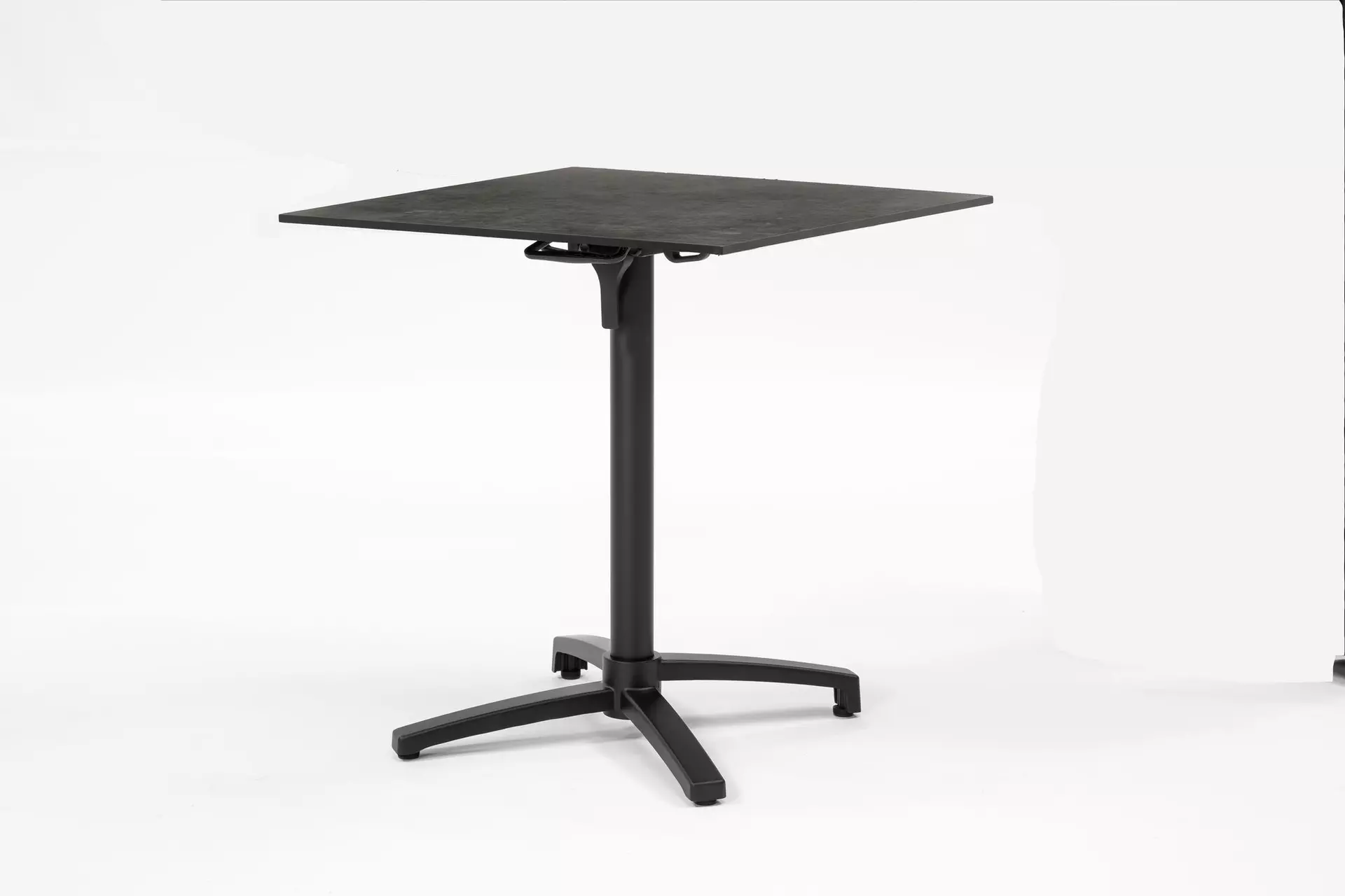 Gartentisch