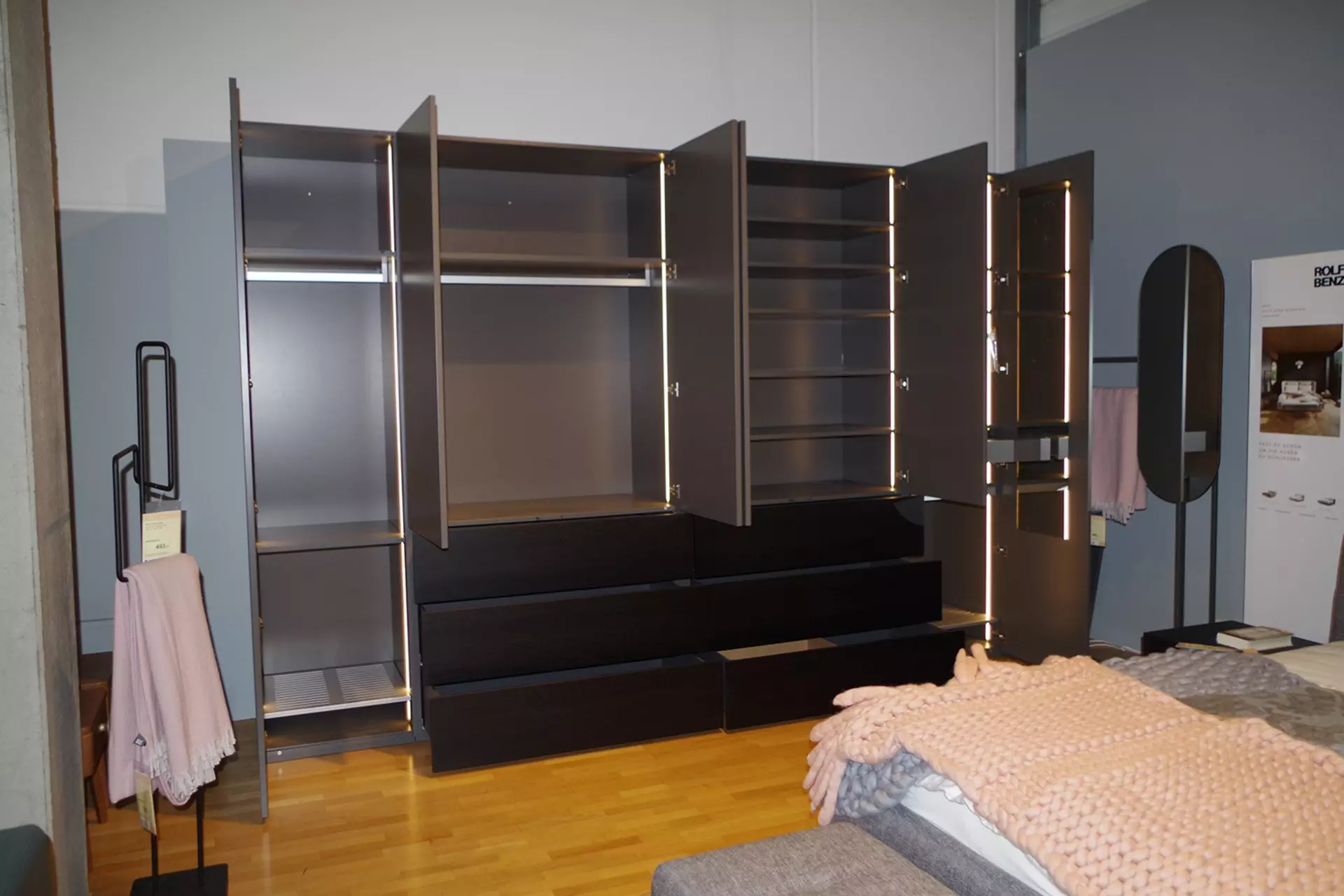 Kleiderschrank STRETTO Rolf Benz 