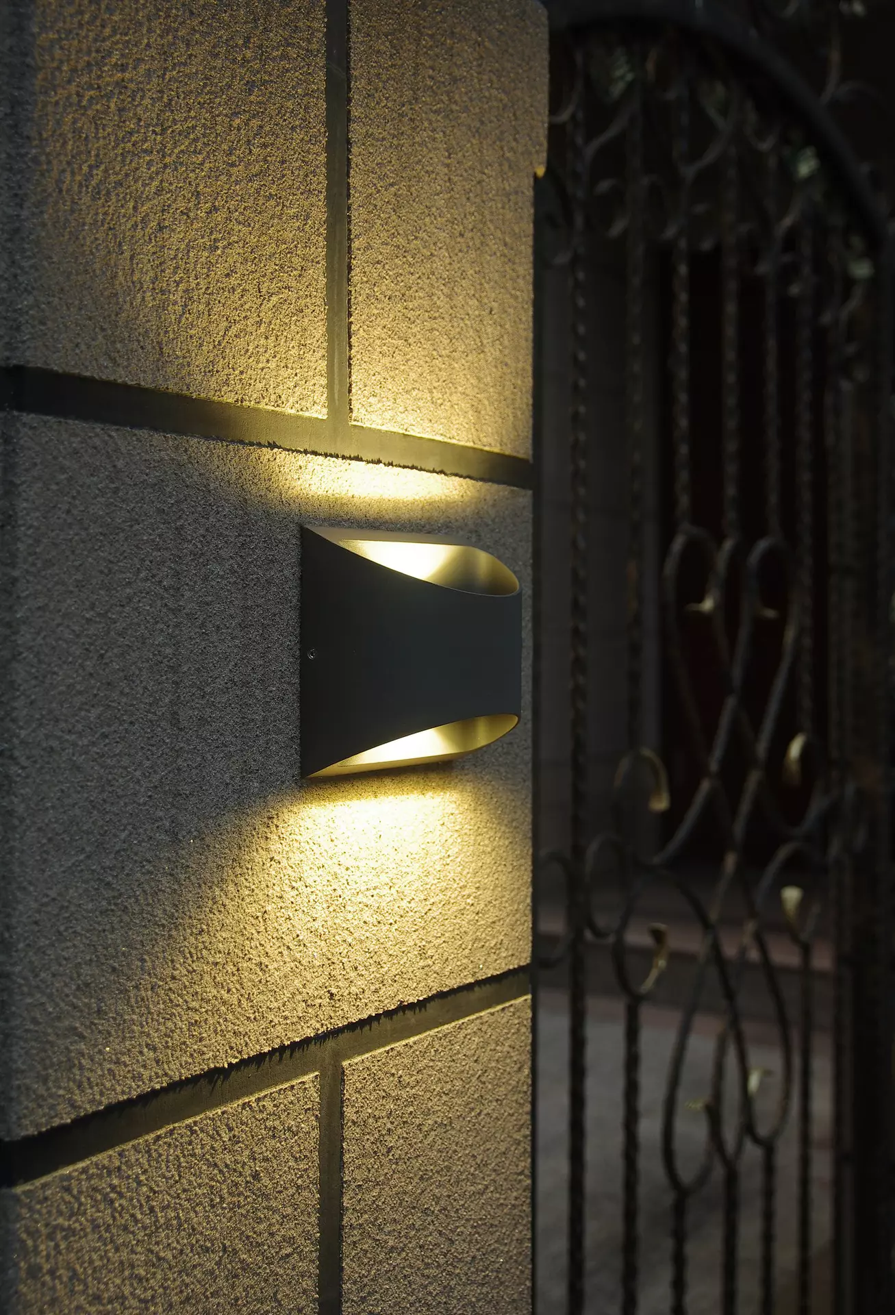Wand-Aussenleuchte DODD Eco-Light Metall 13 x 12 x 7 cm