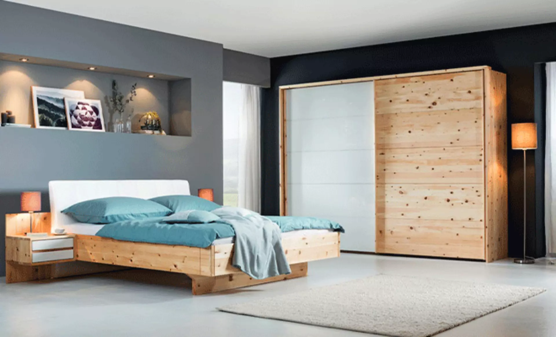 Schlafzimmer komplett mit Möbeln aus Zirbenholz